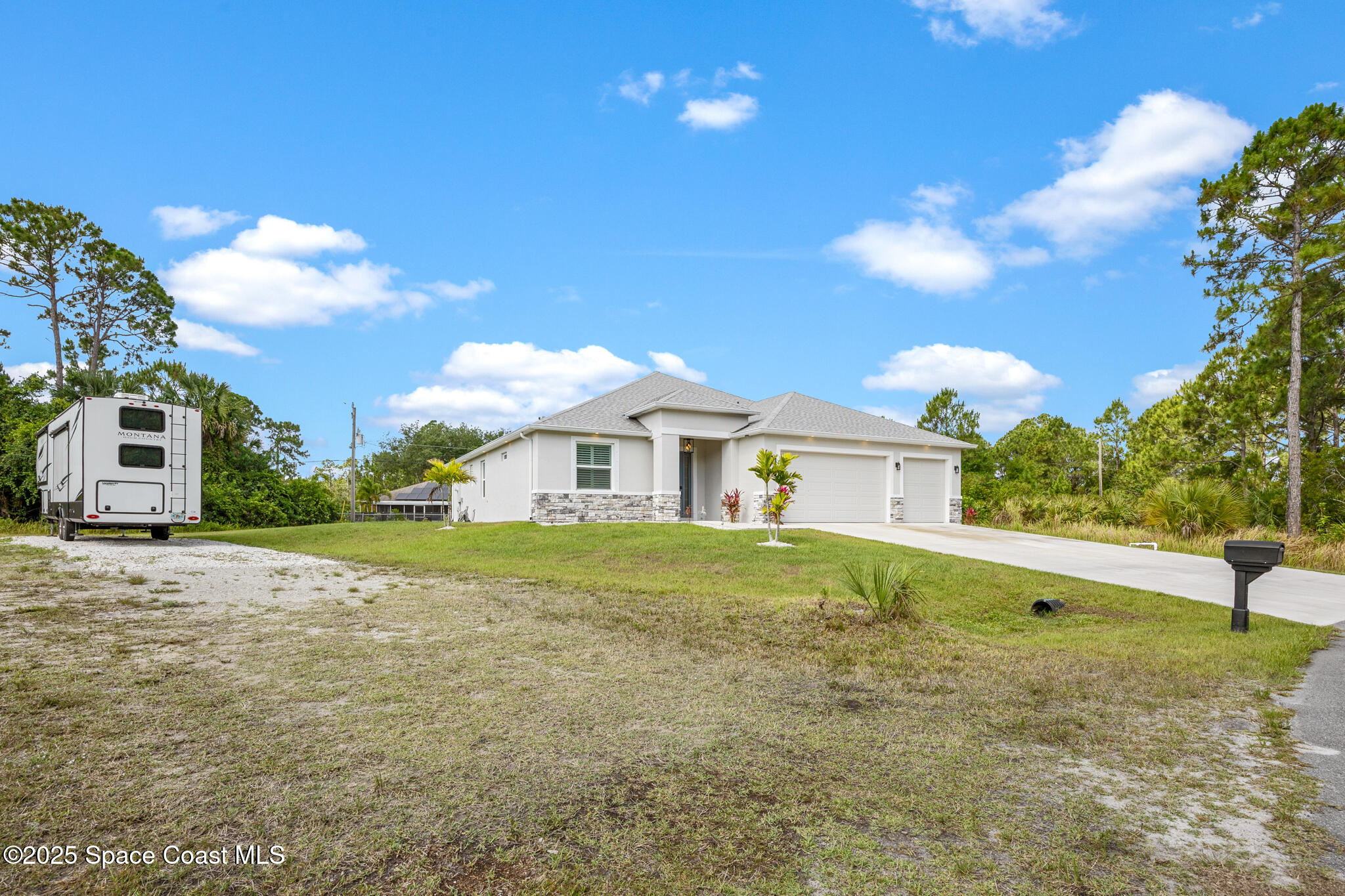 410 Flagler Road SE
