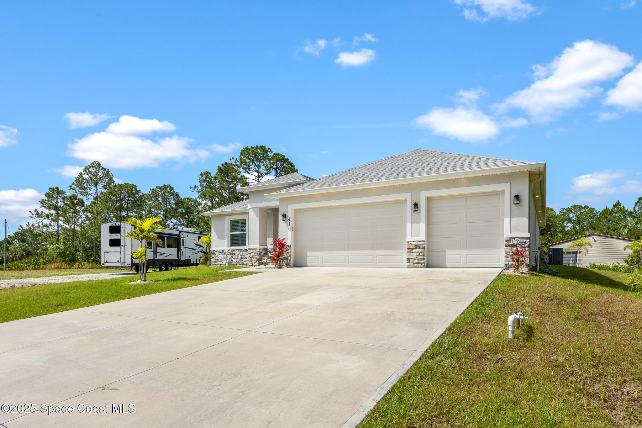 410 Flagler Road SE