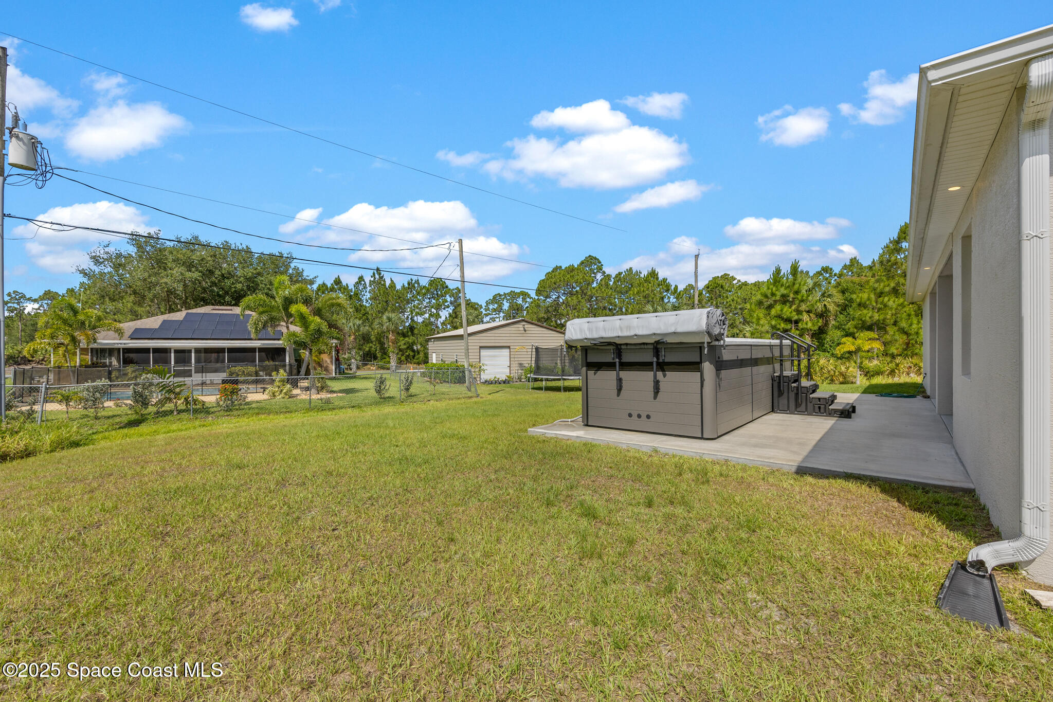 410 Flagler Road SE