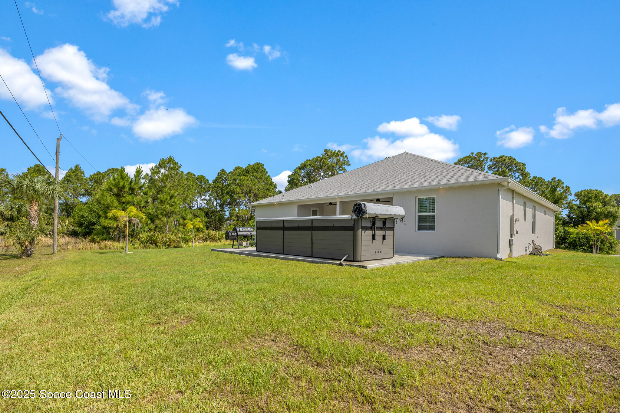 410 Flagler Road SE