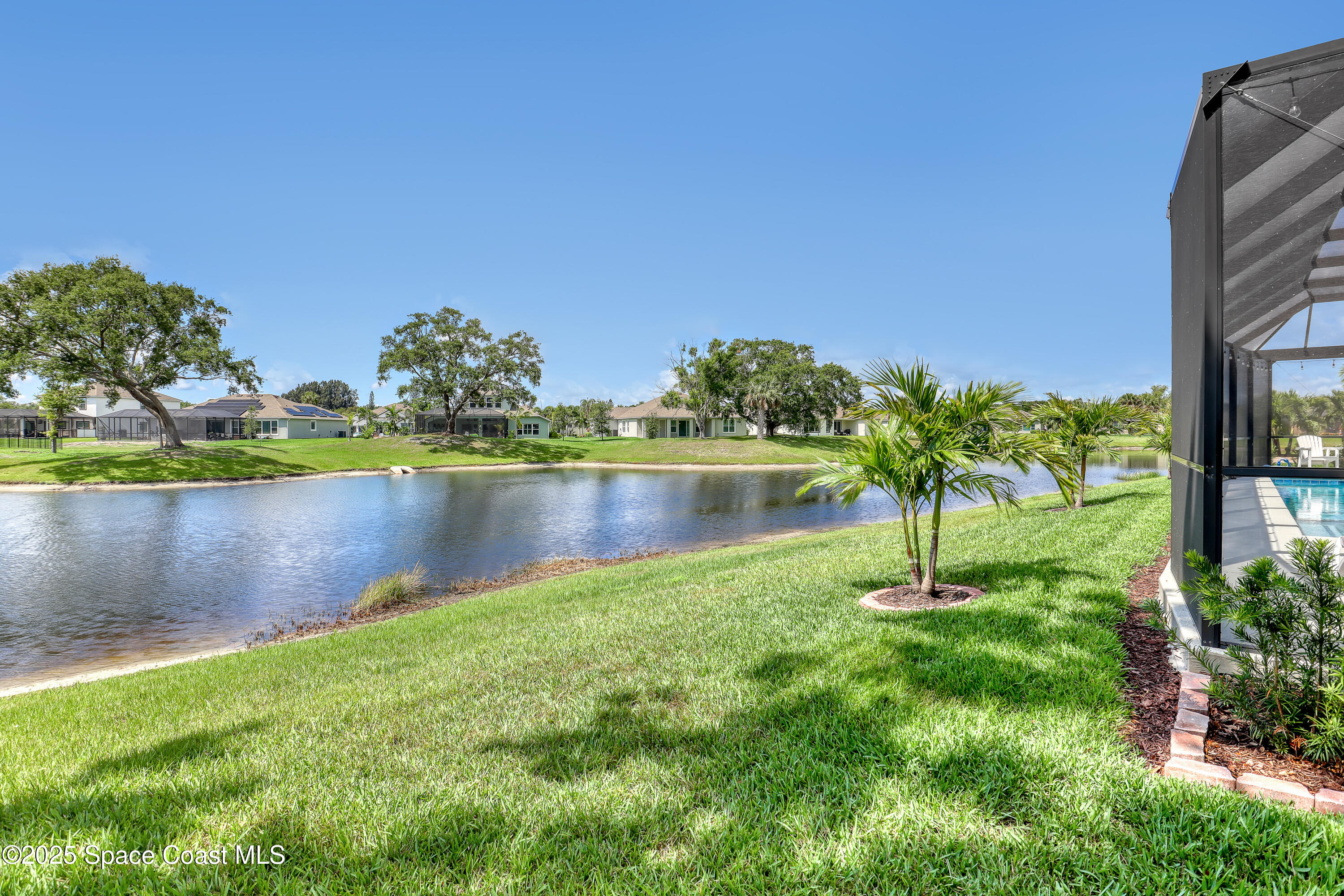 1733 Killian Drive NE