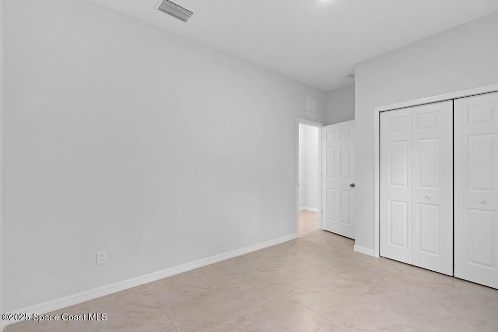 1880 Holbrook Road NW