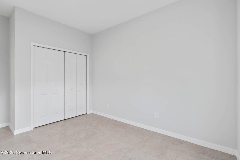 1880 Holbrook Road NW