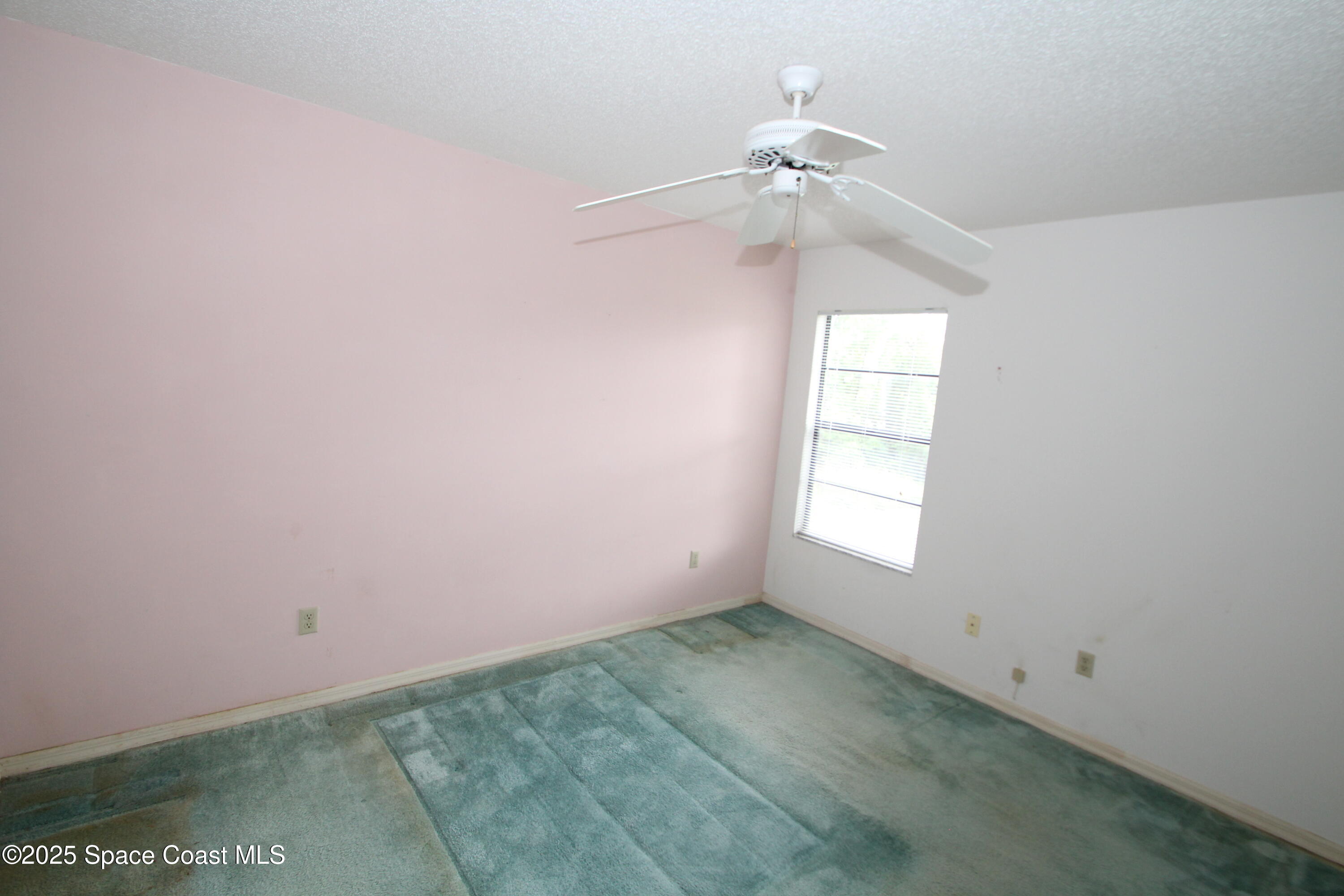 1361 Athens Drive NE