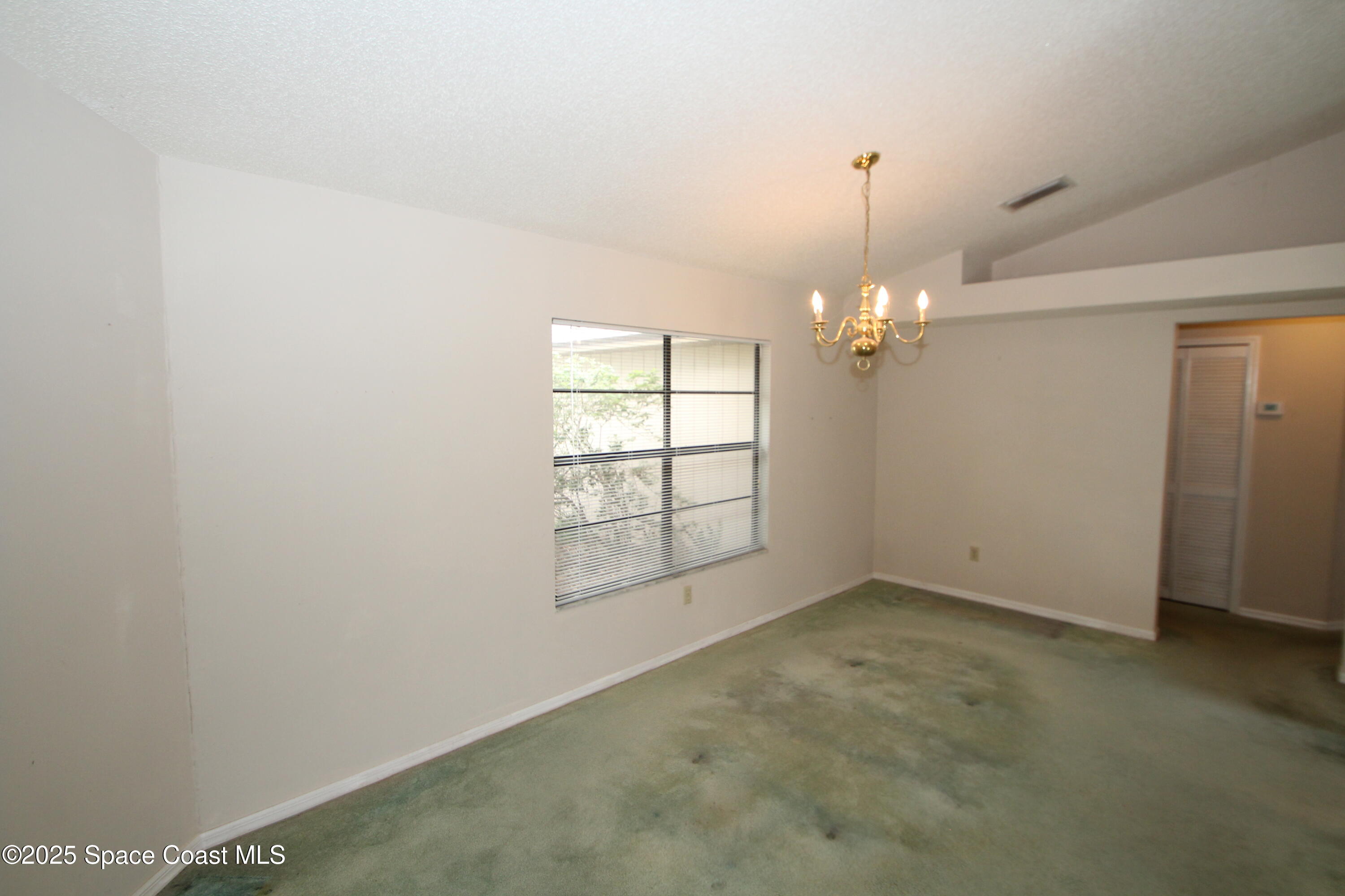 1361 Athens Drive NE