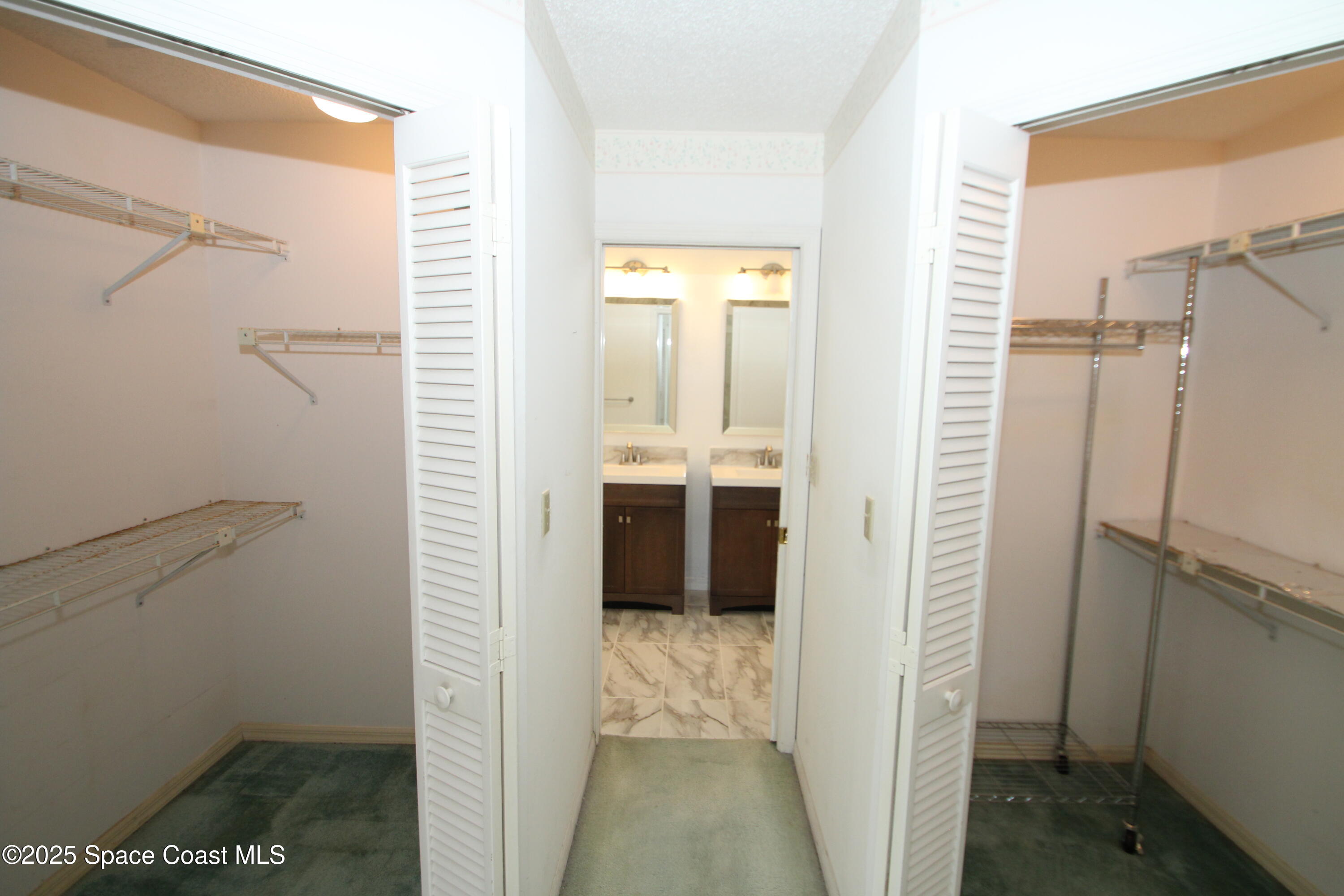 1361 Athens Drive NE