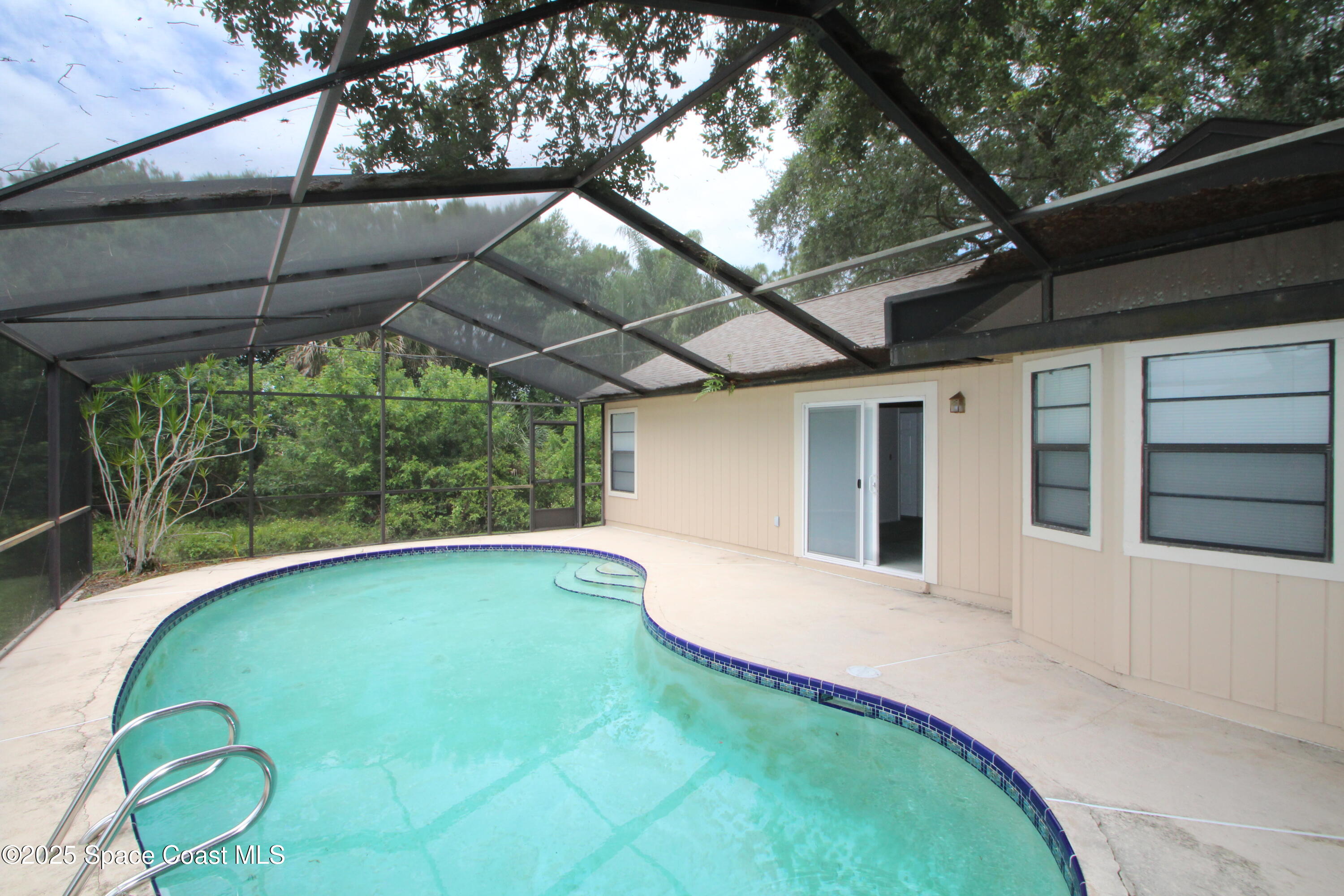 1361 Athens Drive NE