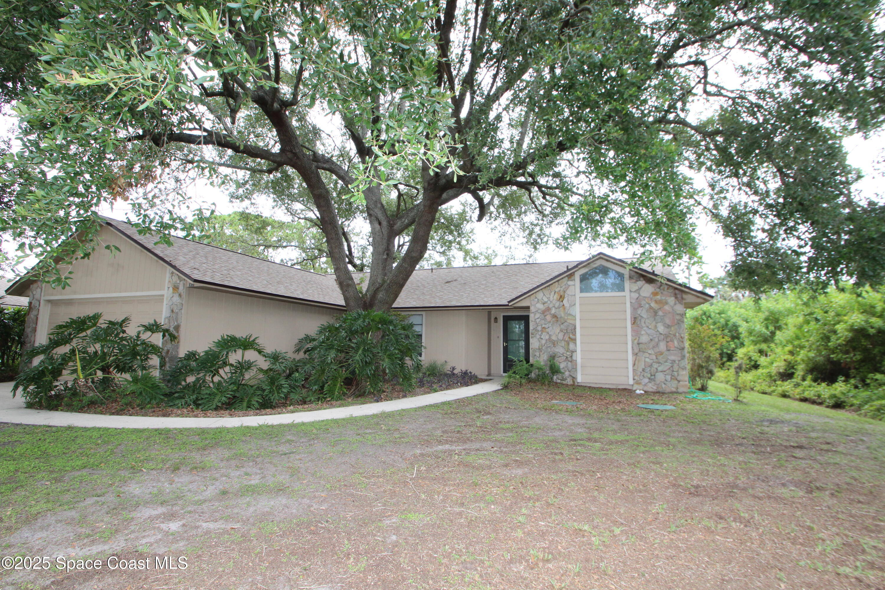 1361 Athens Drive NE