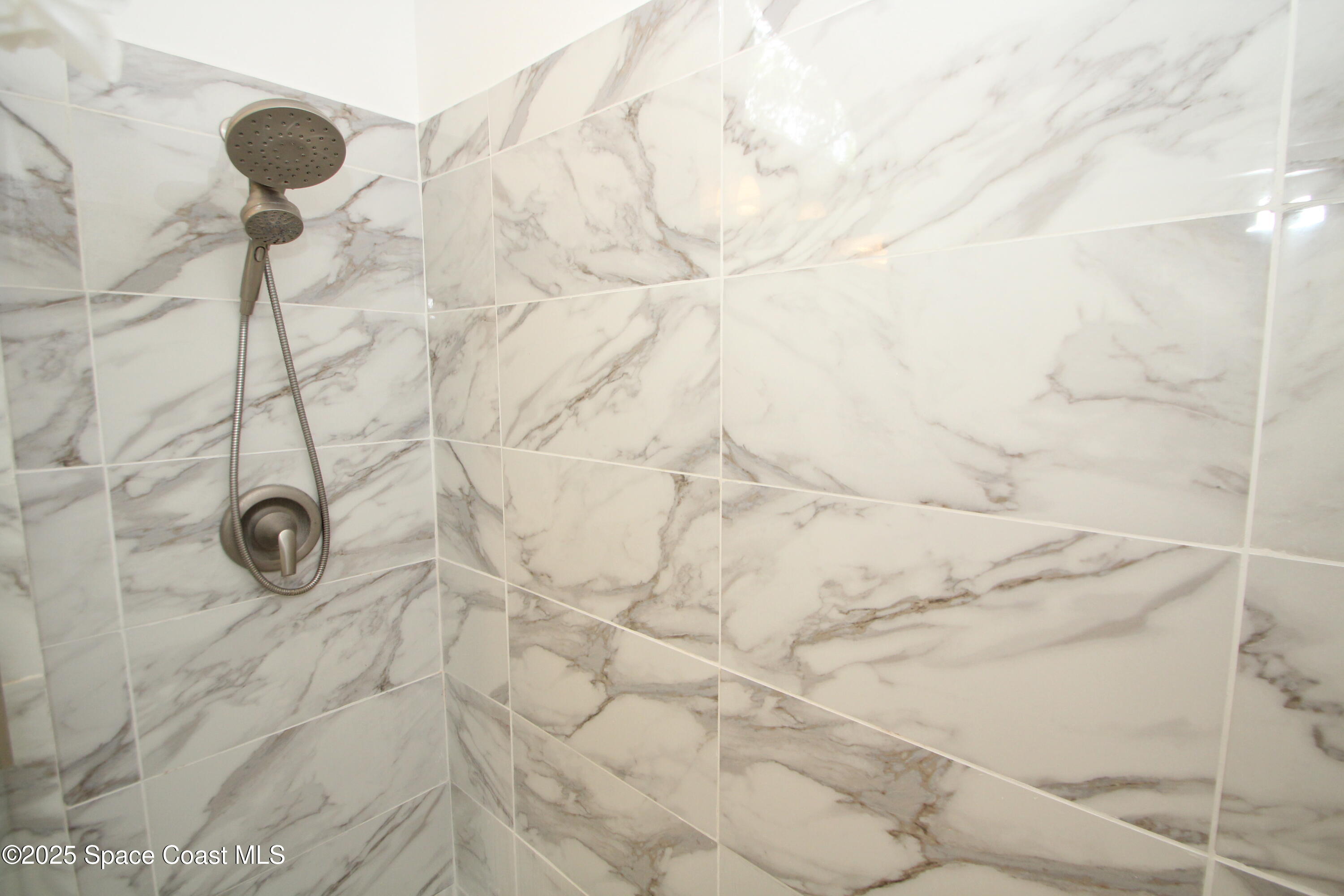 1361 Athens Drive NE