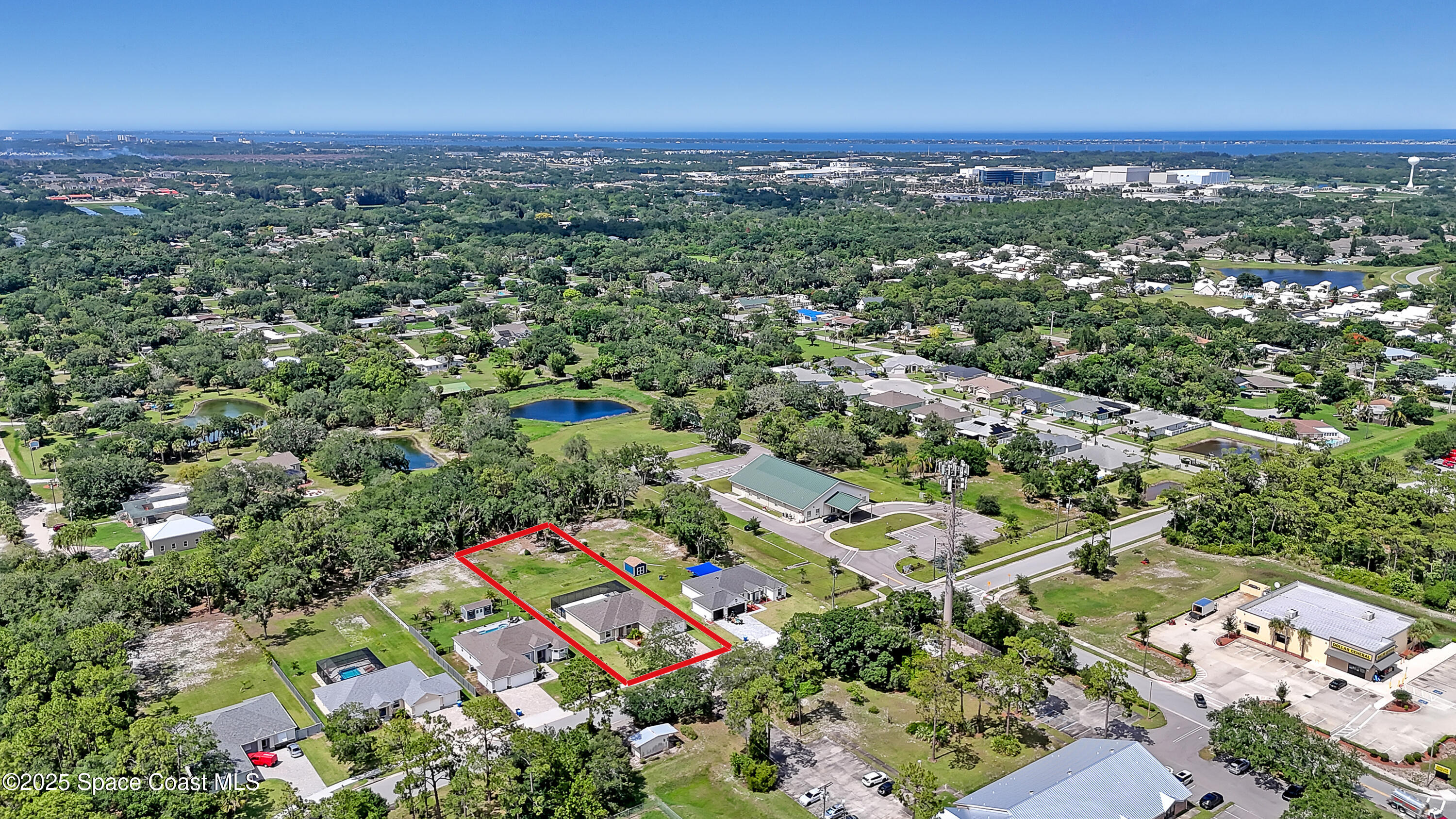 1841 Market Circle NE