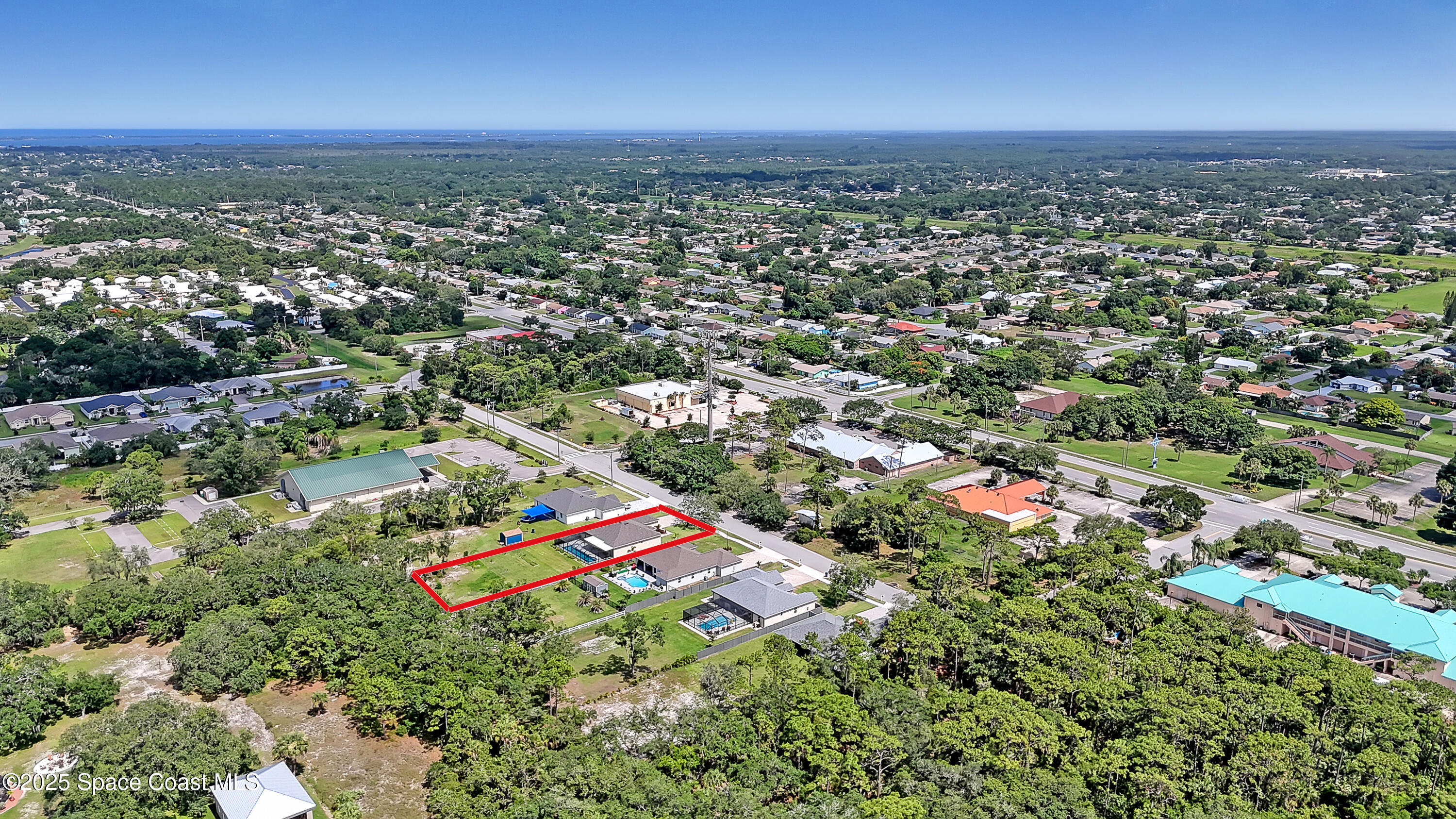 1841 Market Circle NE