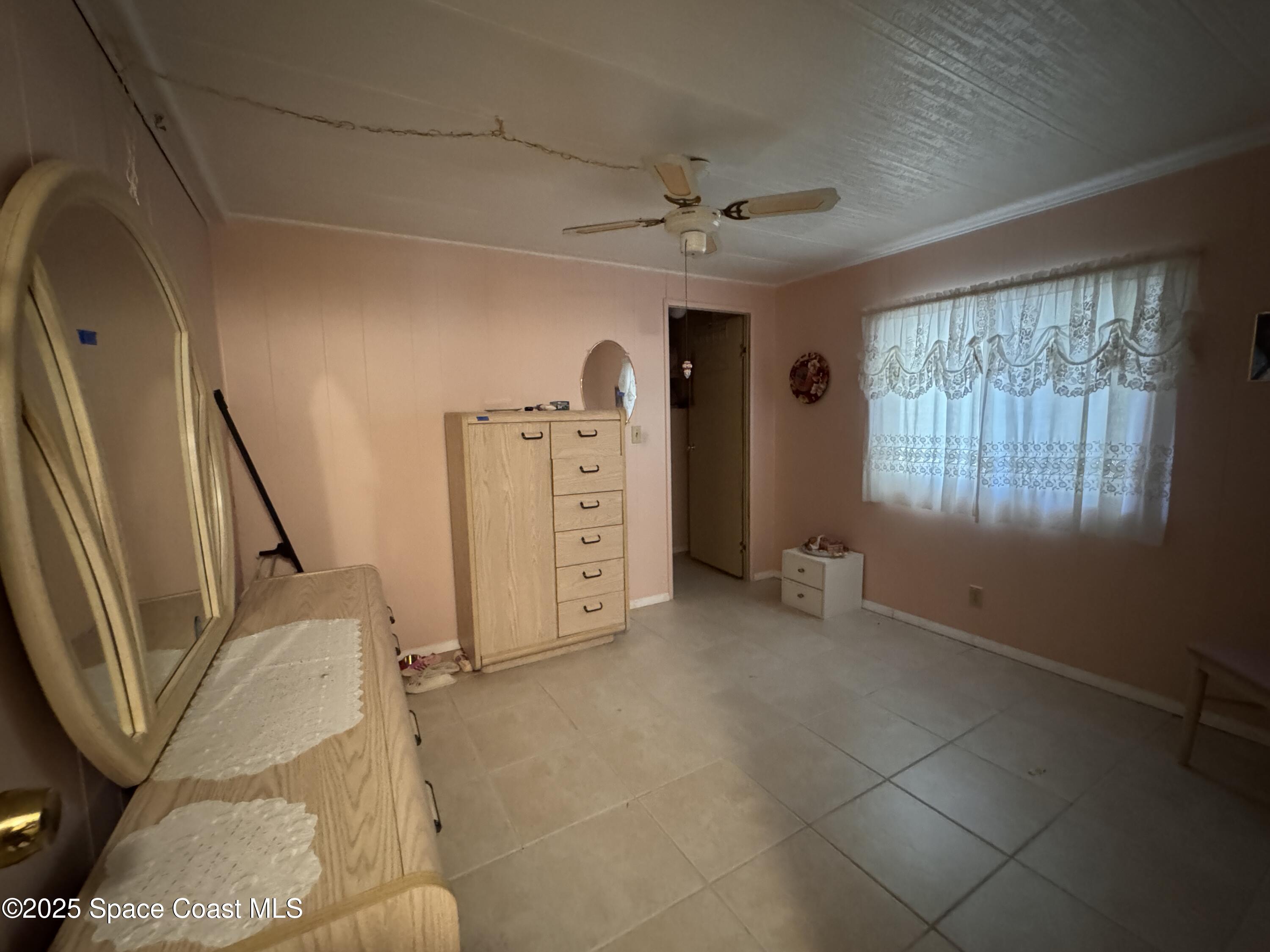 601 Periwinkle Circle