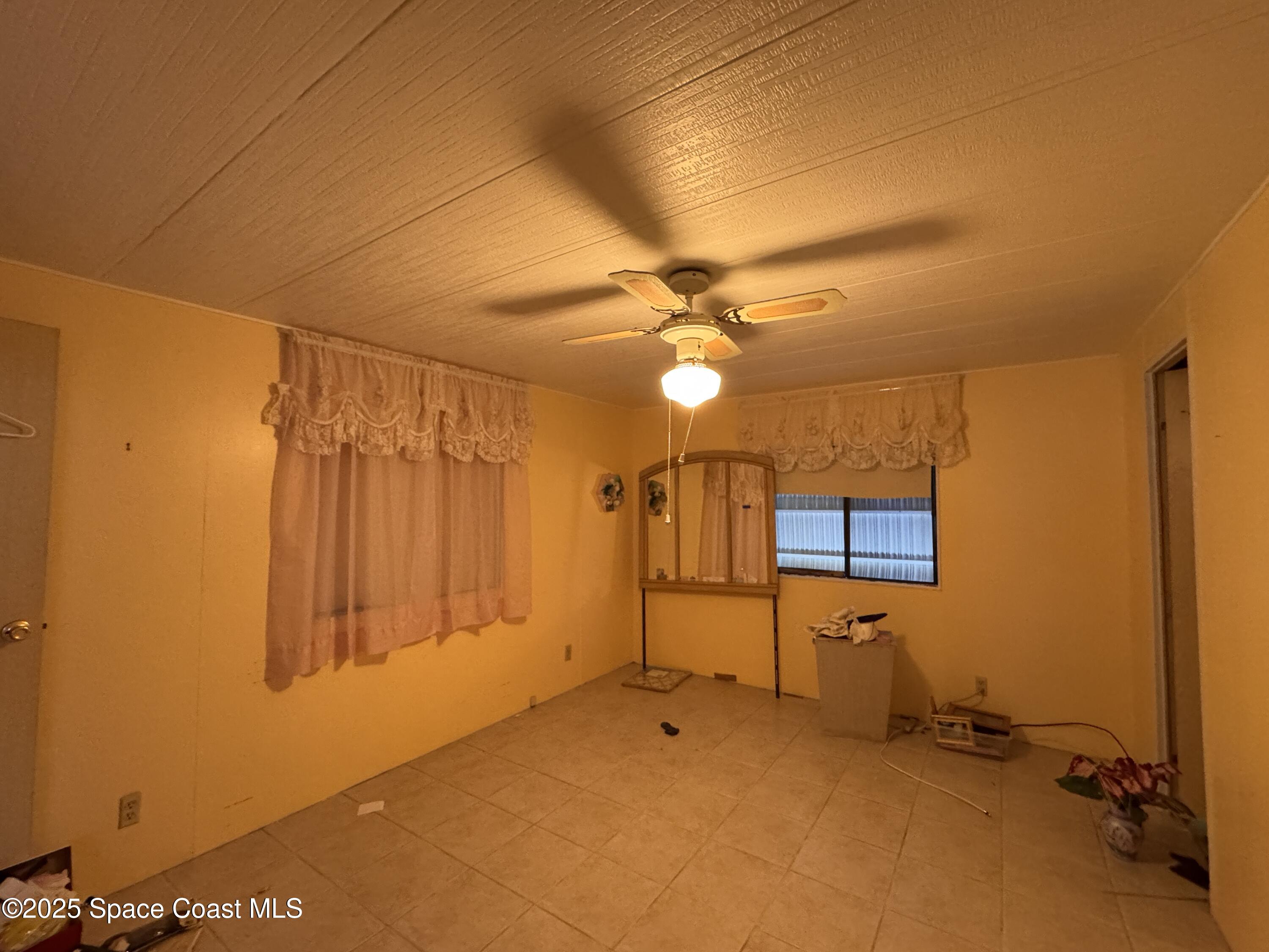 601 Periwinkle Circle