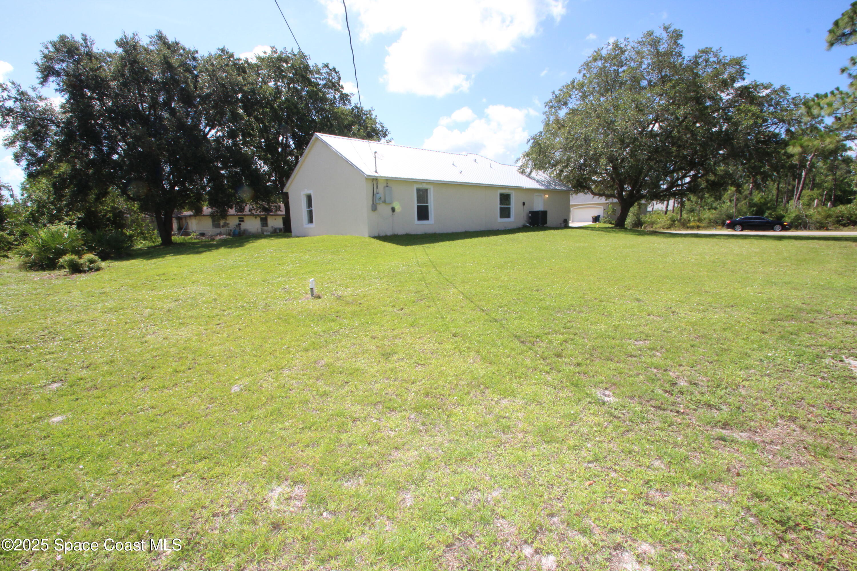 1649 Salazar Street SE