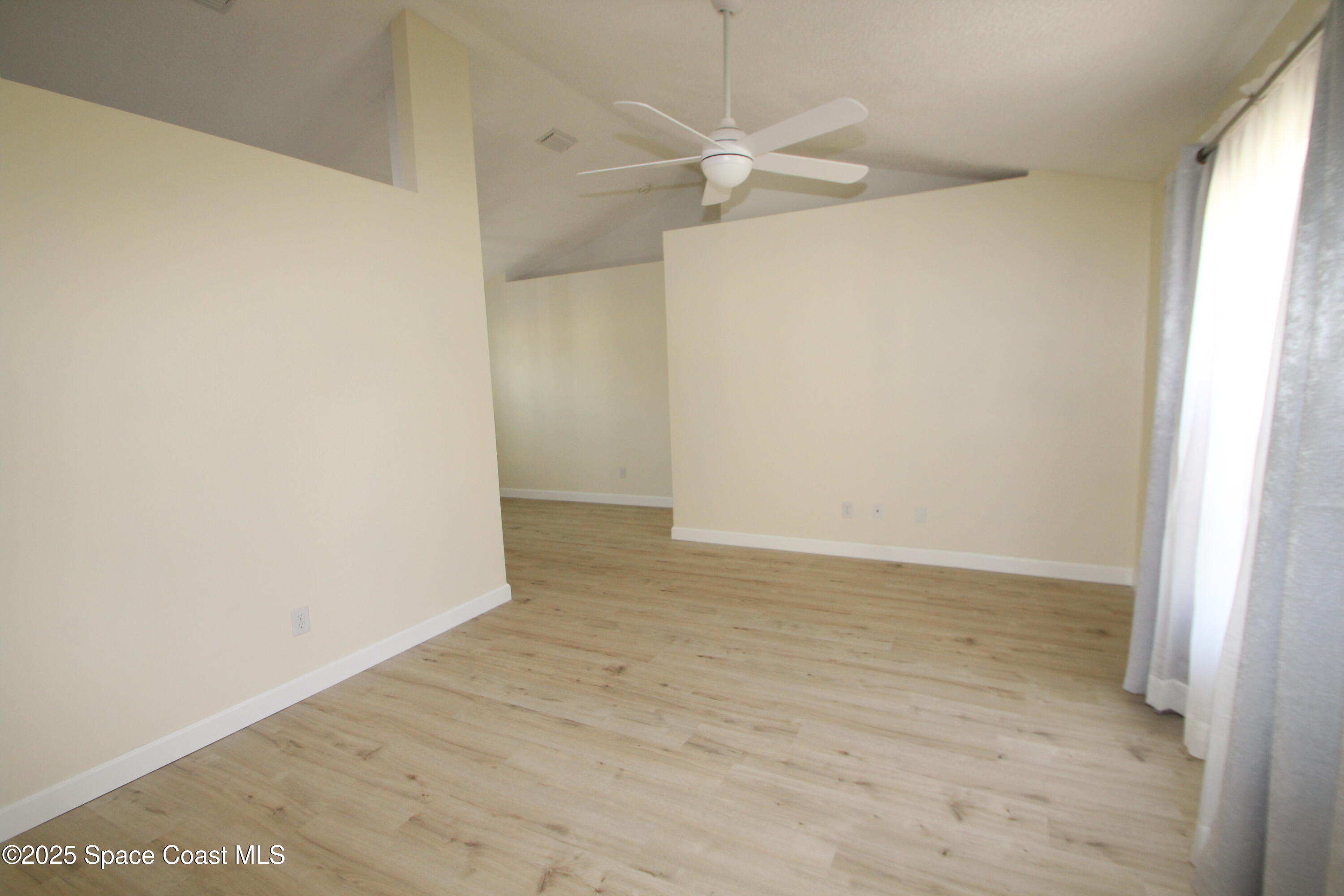 1649 Salazar Street SE