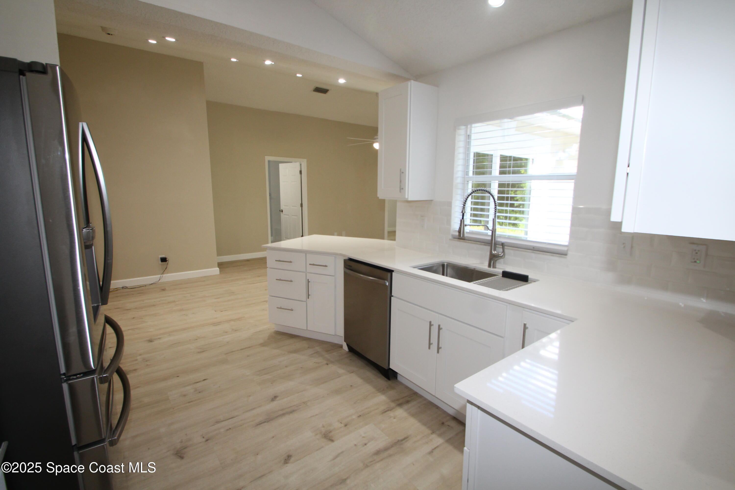 1649 Salazar Street SE