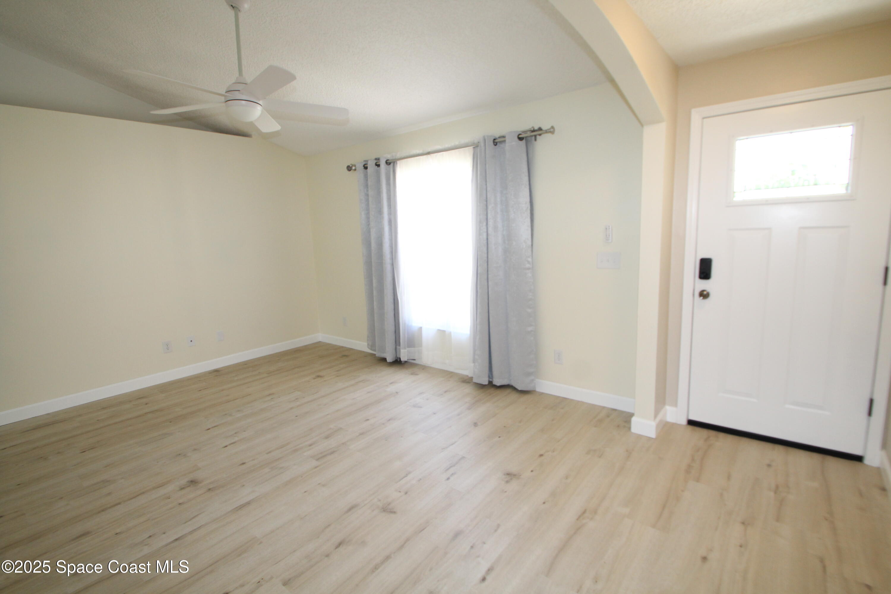 1649 Salazar Street SE