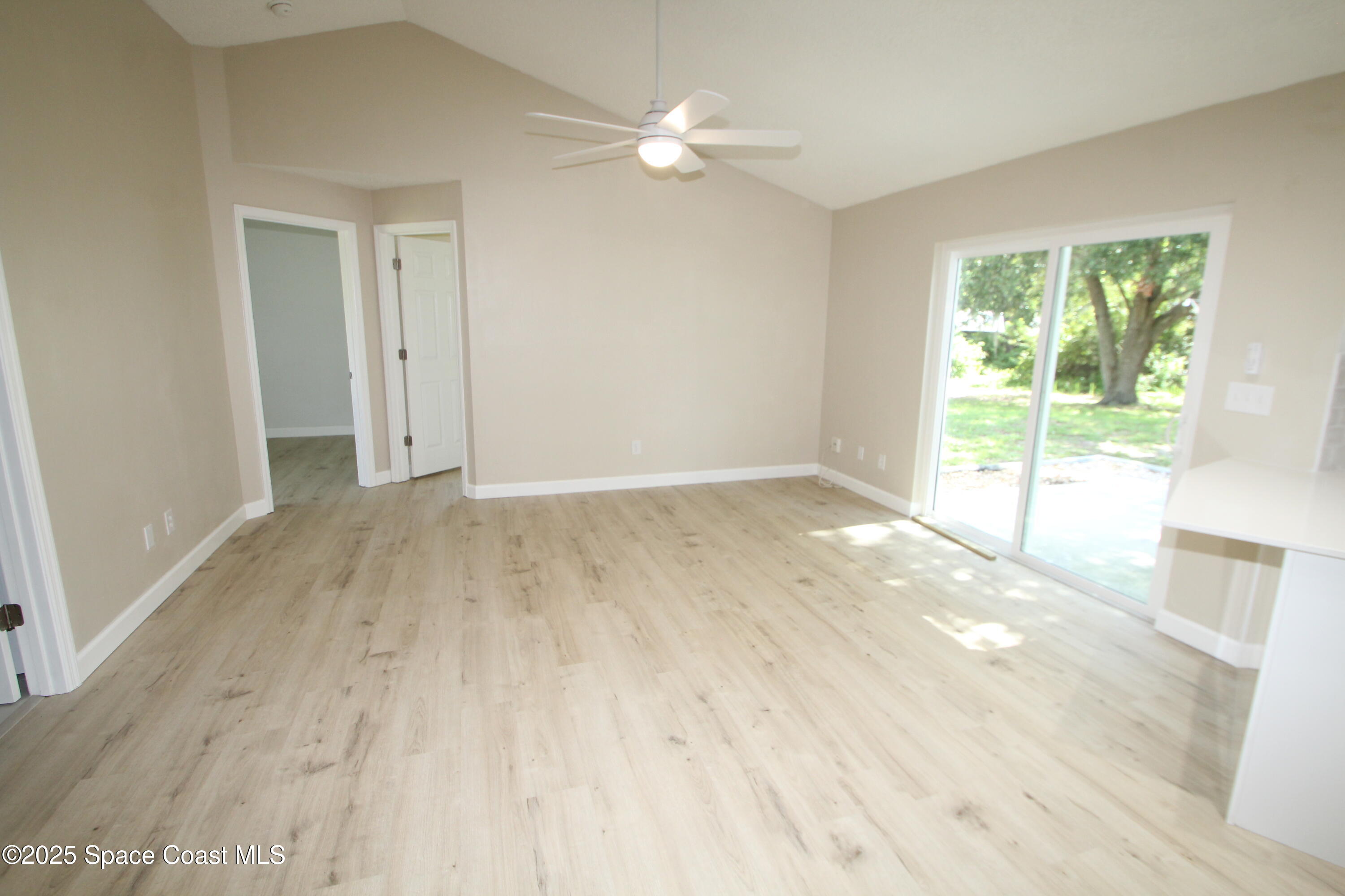 1649 Salazar Street SE