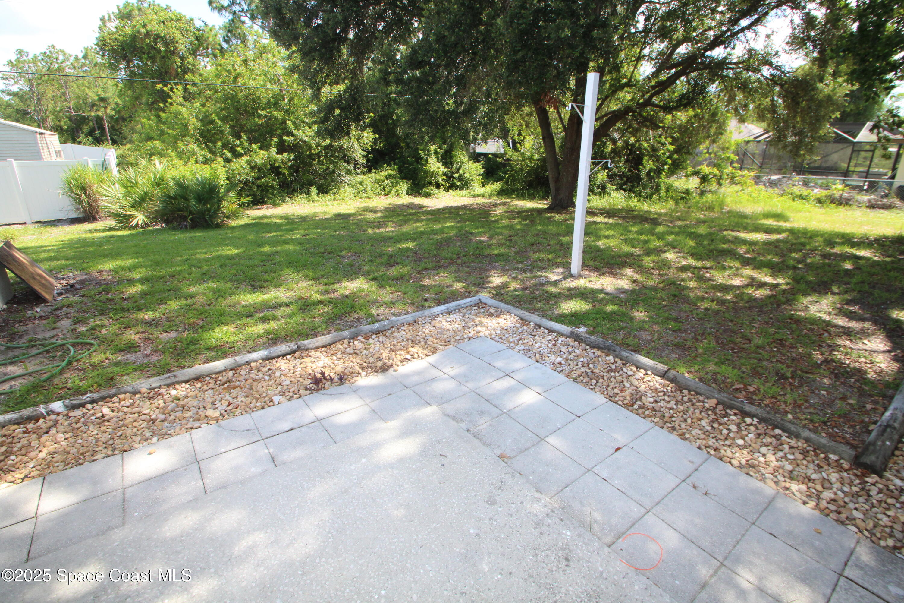 1649 Salazar Street SE