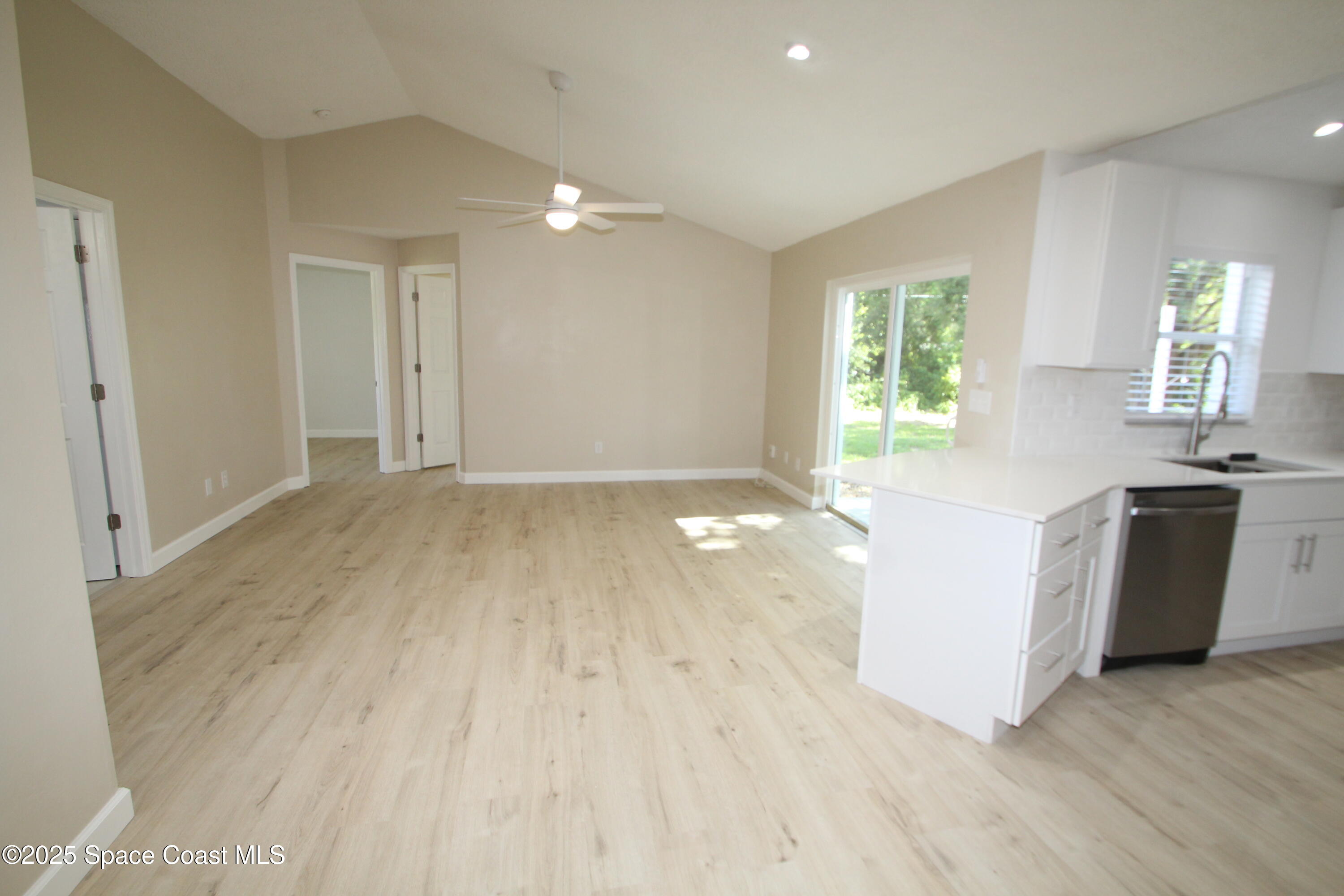 1649 Salazar Street SE