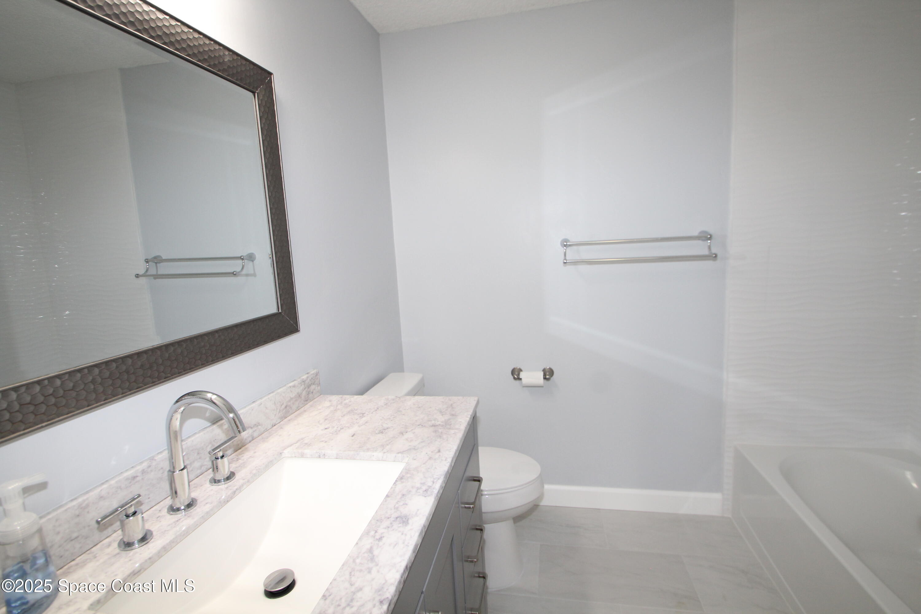 1649 Salazar Street SE