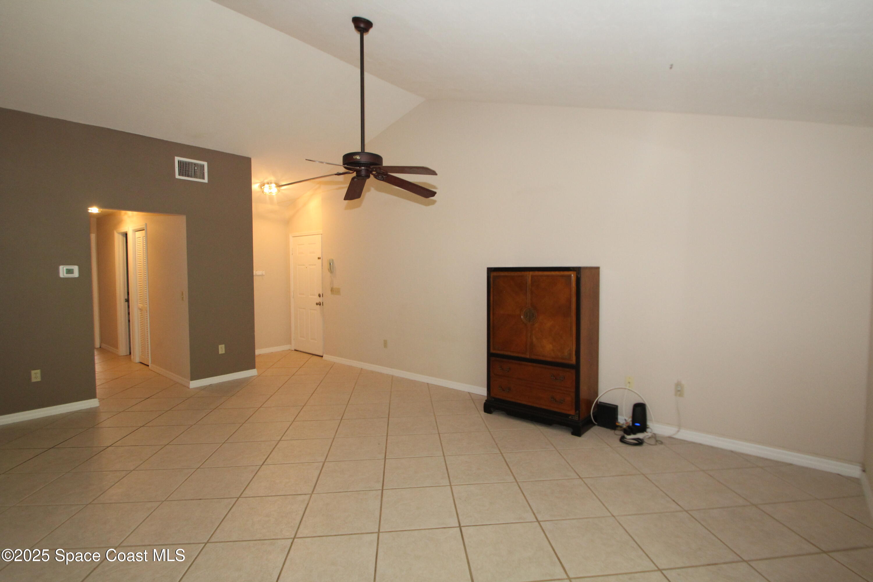 9027 Manchester Lane, 22f