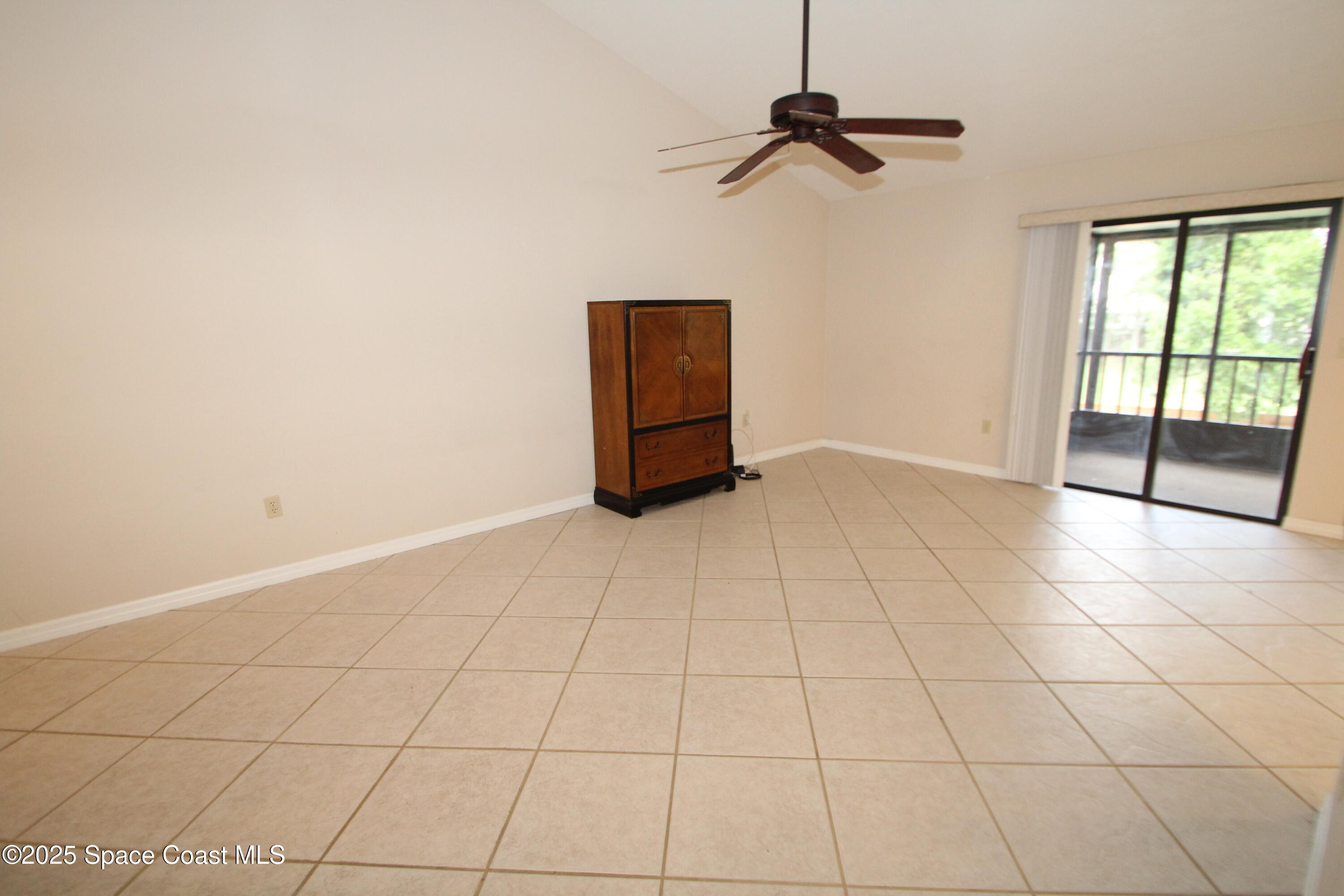 9027 Manchester Lane, 22f