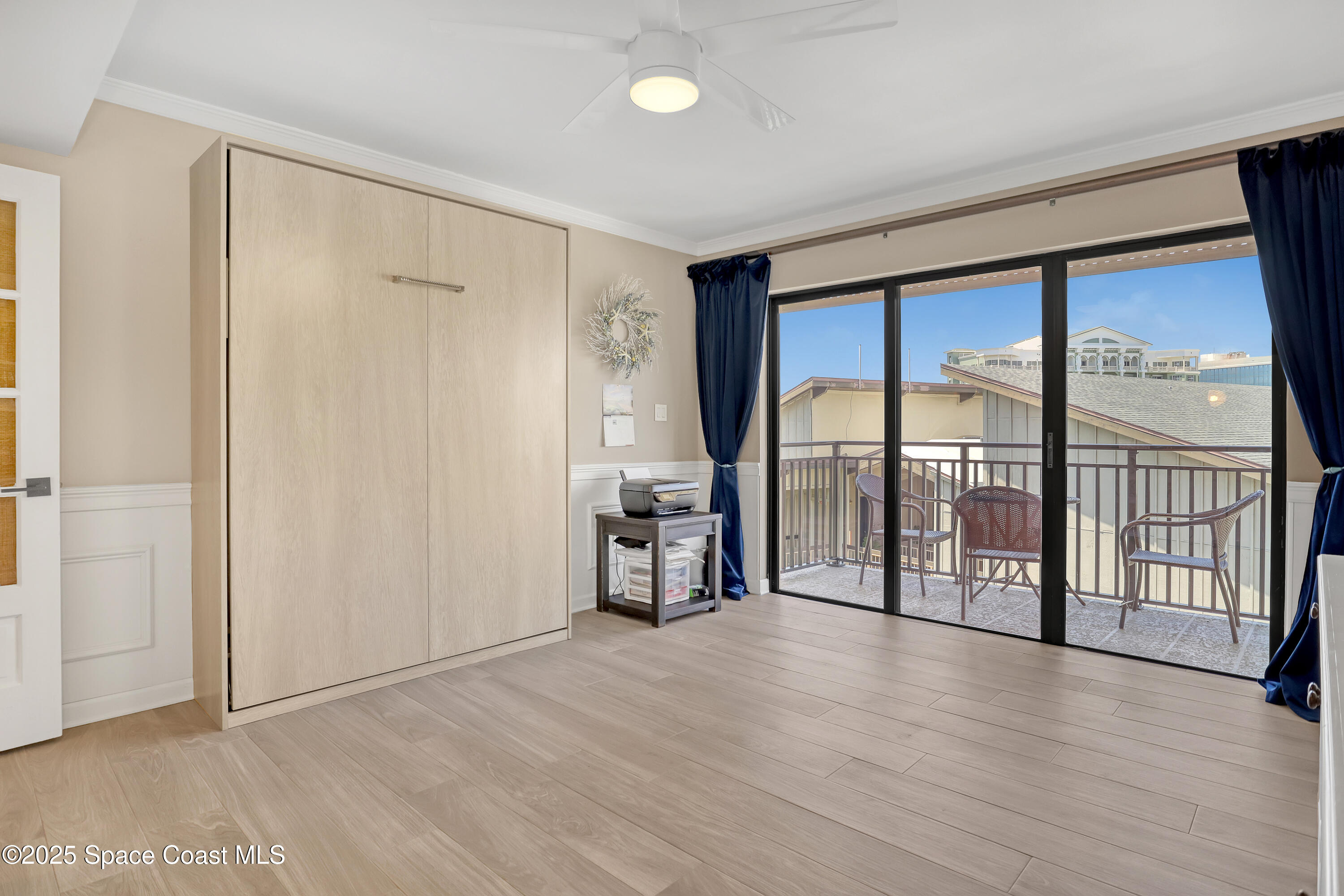 2220 Front Street, 401