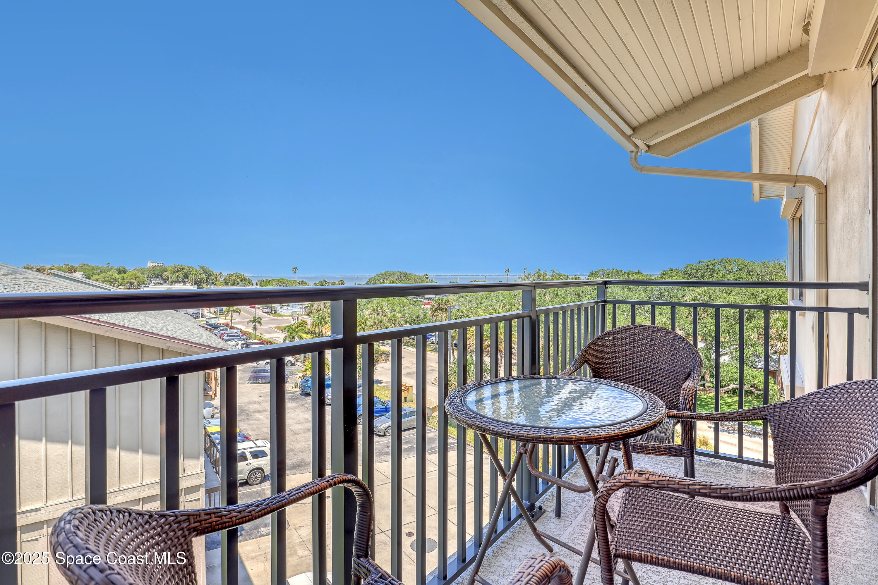 2220 Front Street, 401