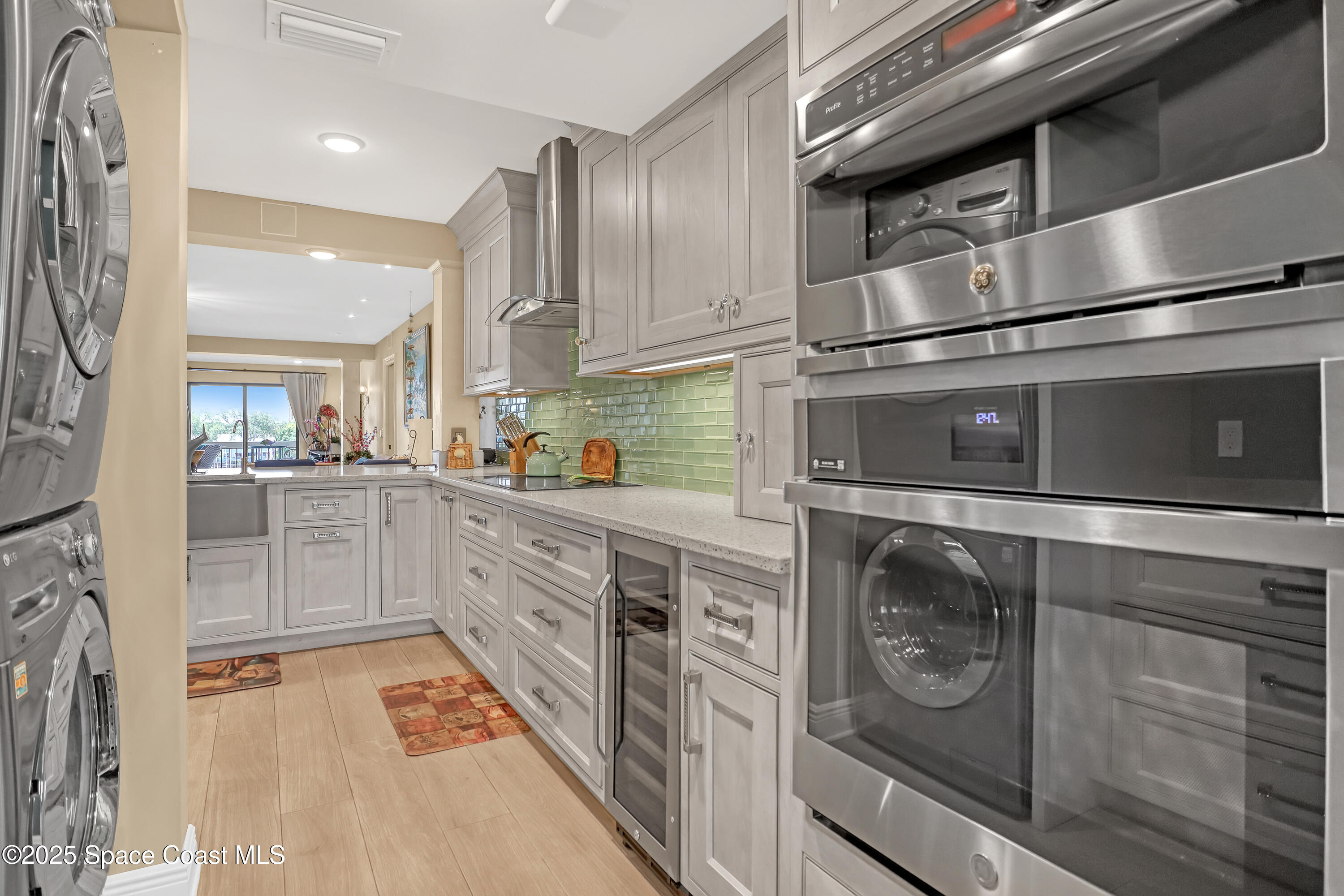 2220 Front Street, 401