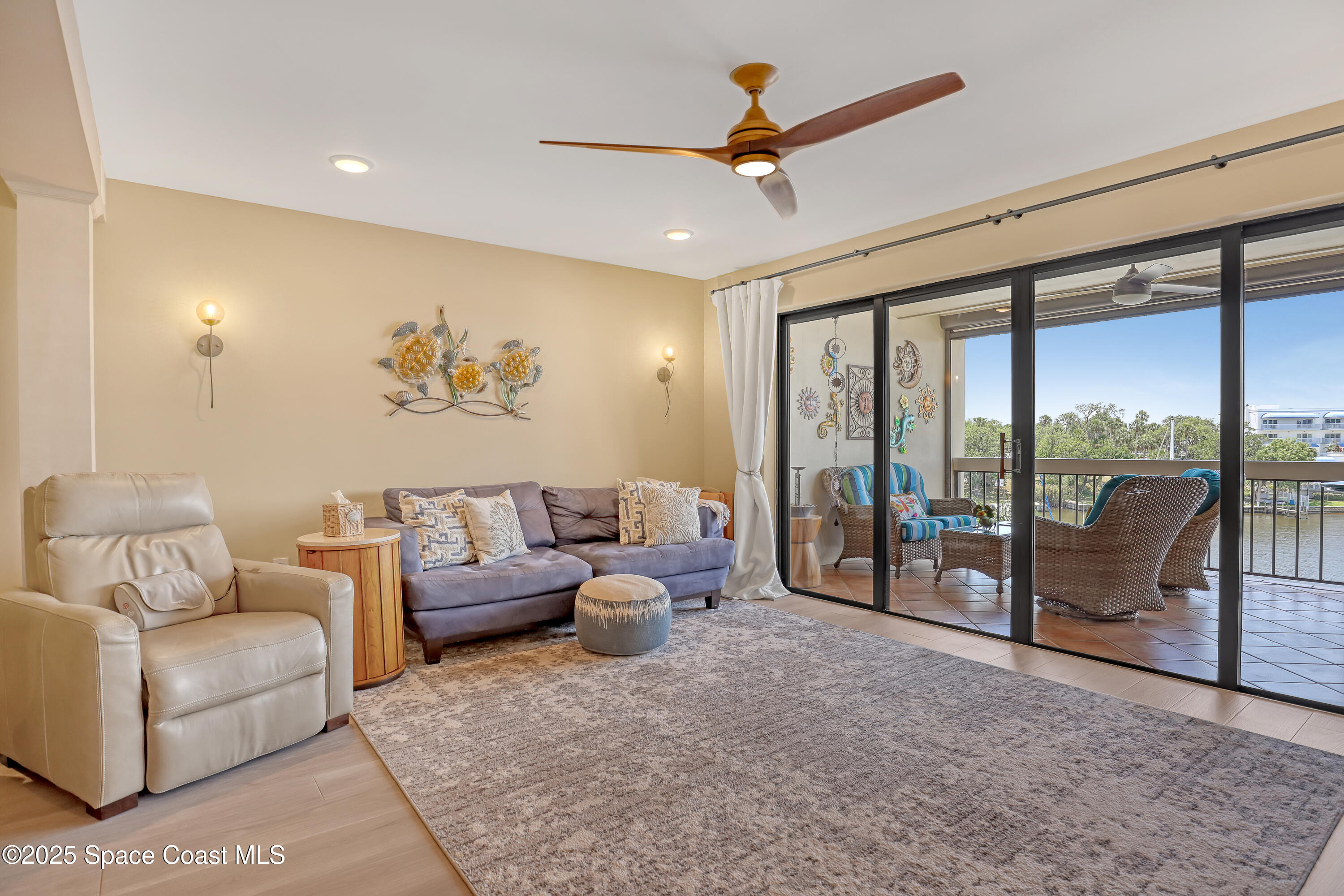 2220 Front Street, 401