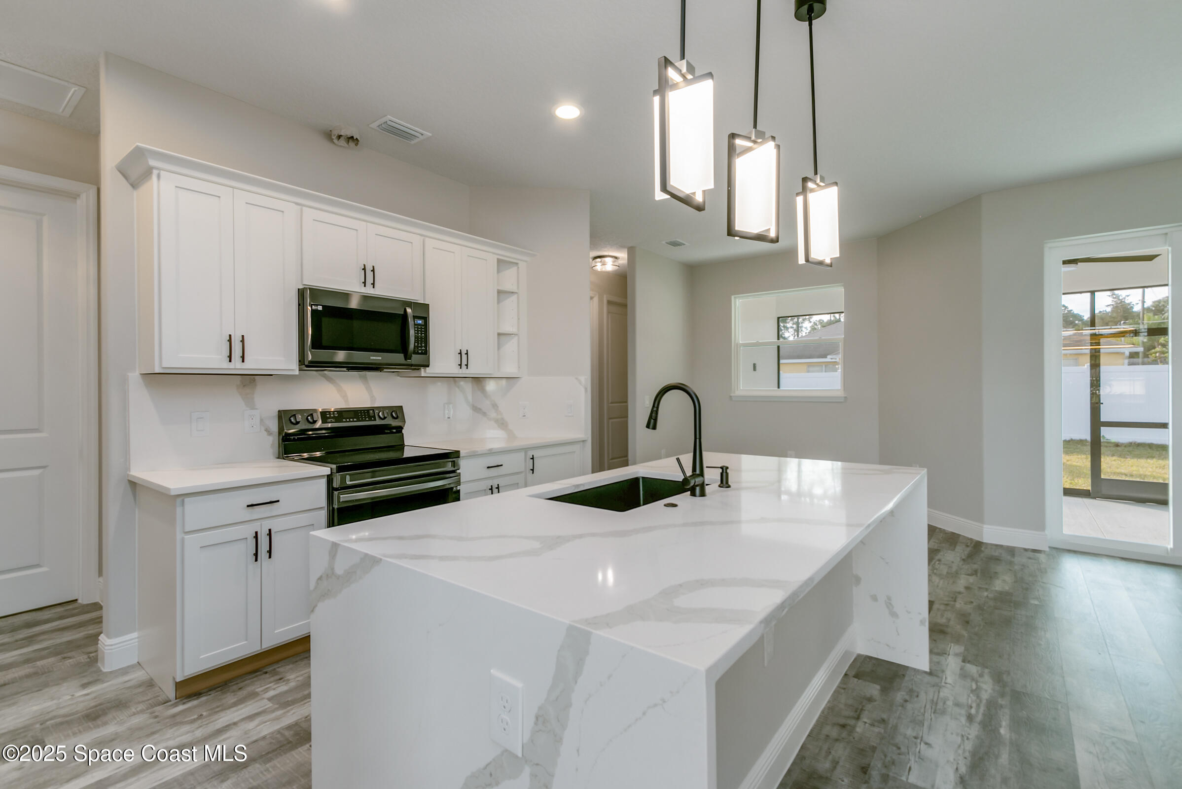 8025 Babcock Street SE, Grant-Valkaria