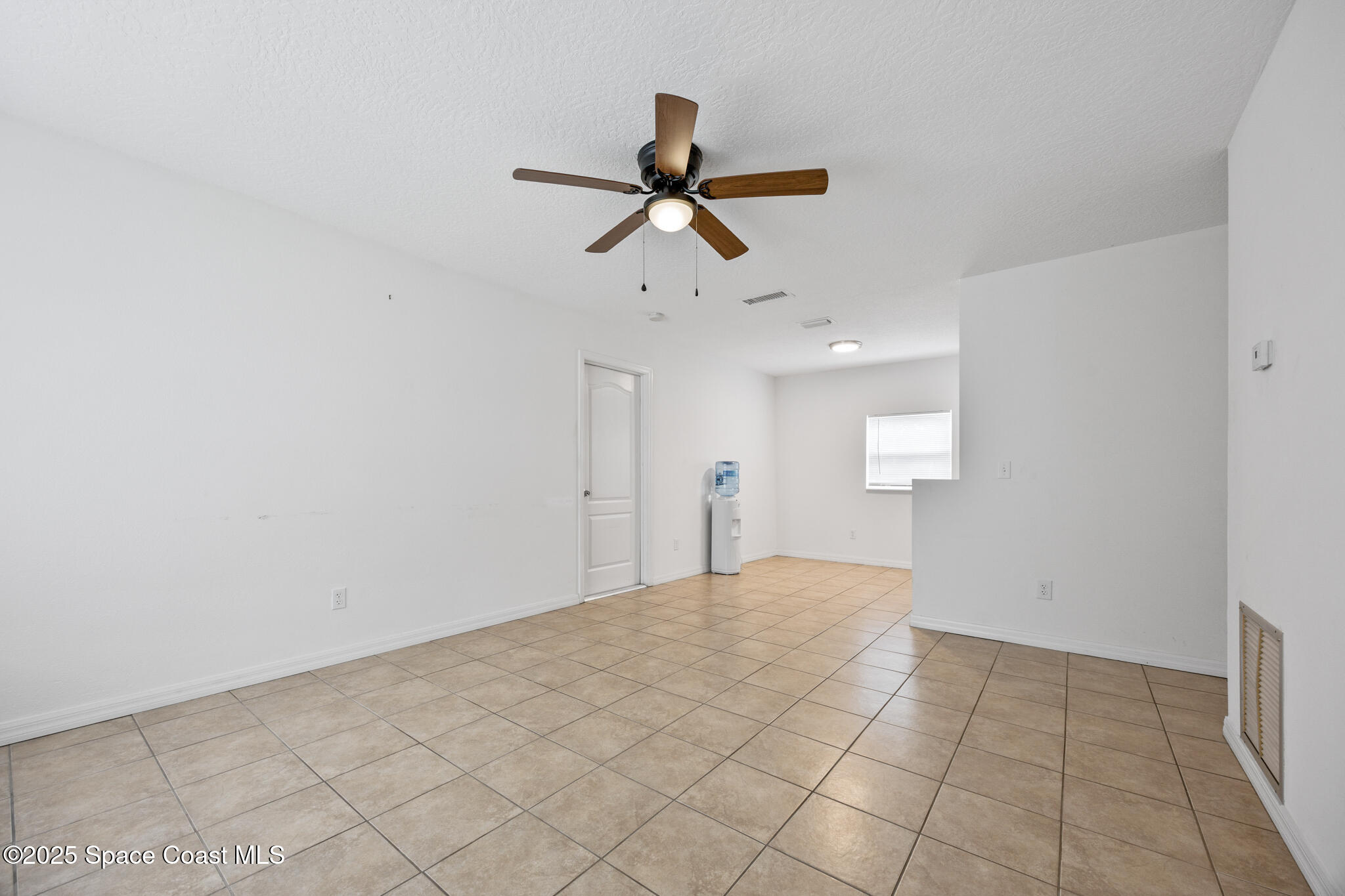 131 Carmelite Avenue NW