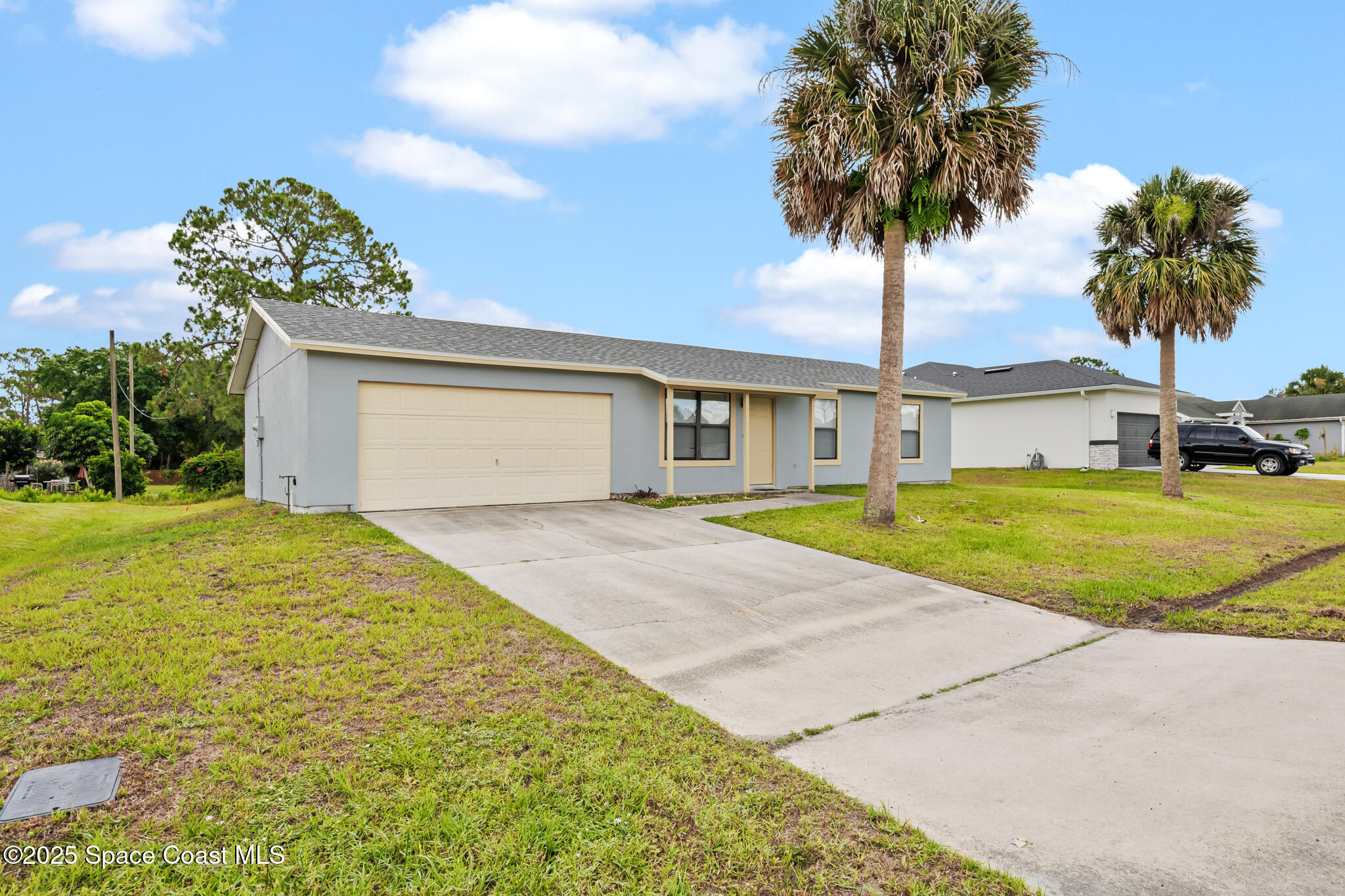 131 Carmelite Avenue NW