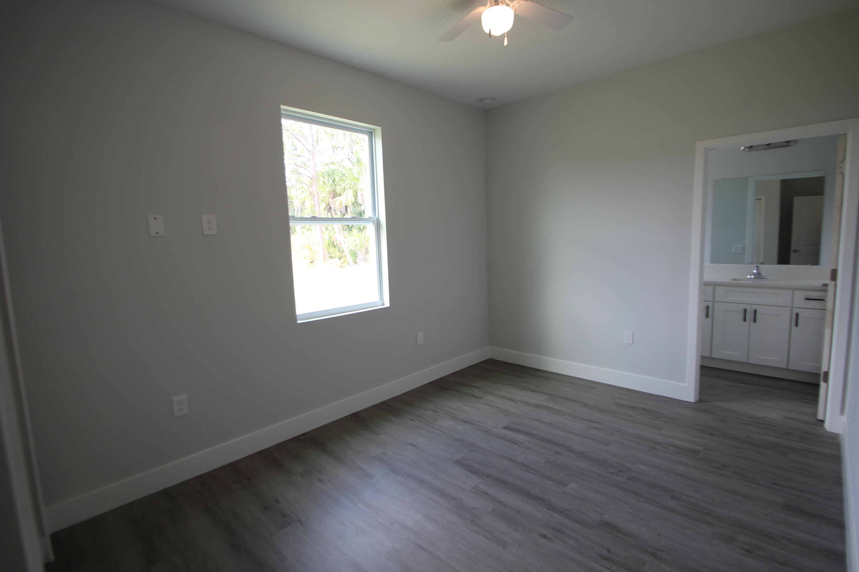 1286 Hastings Road SW