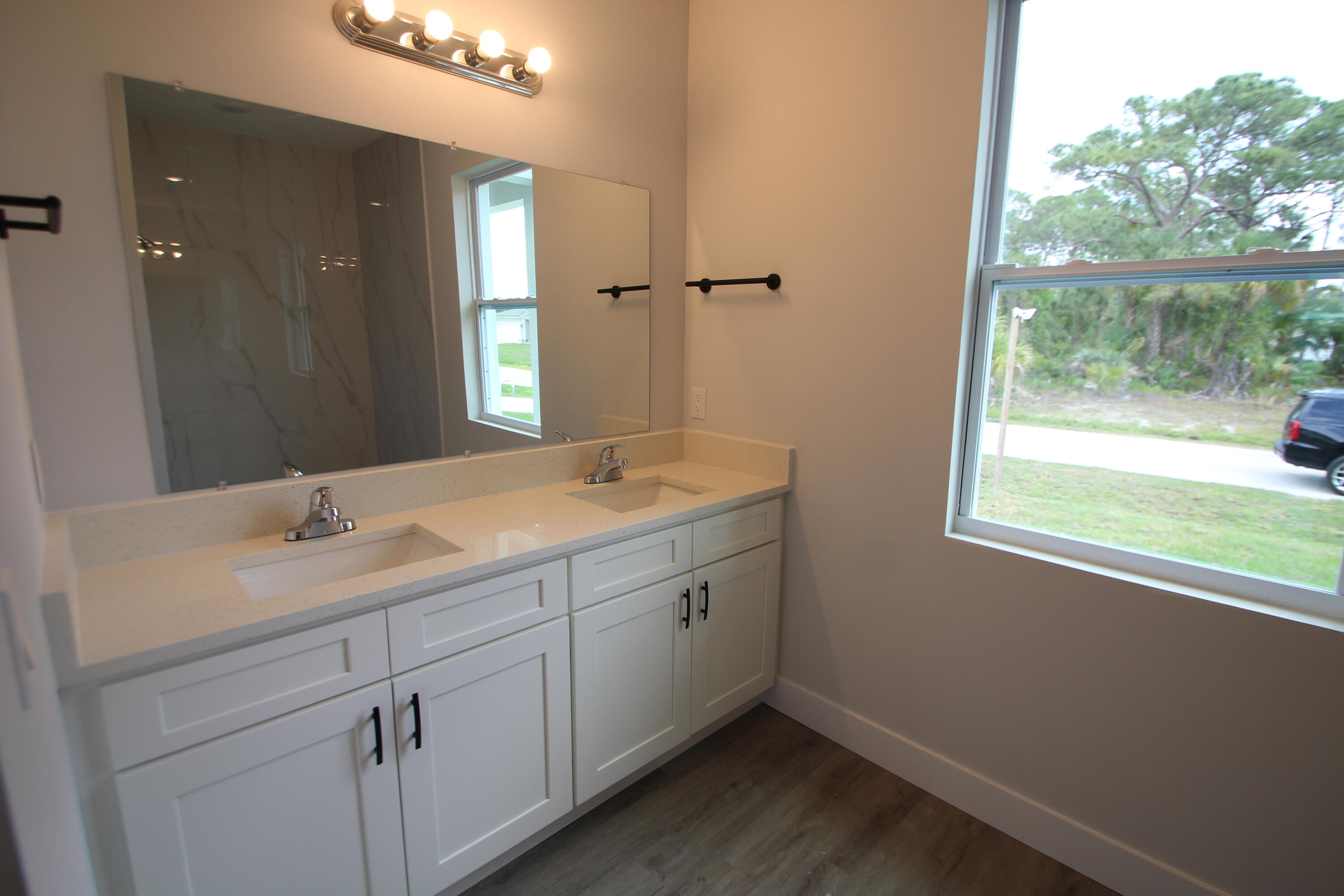 1286 Hastings Road SW