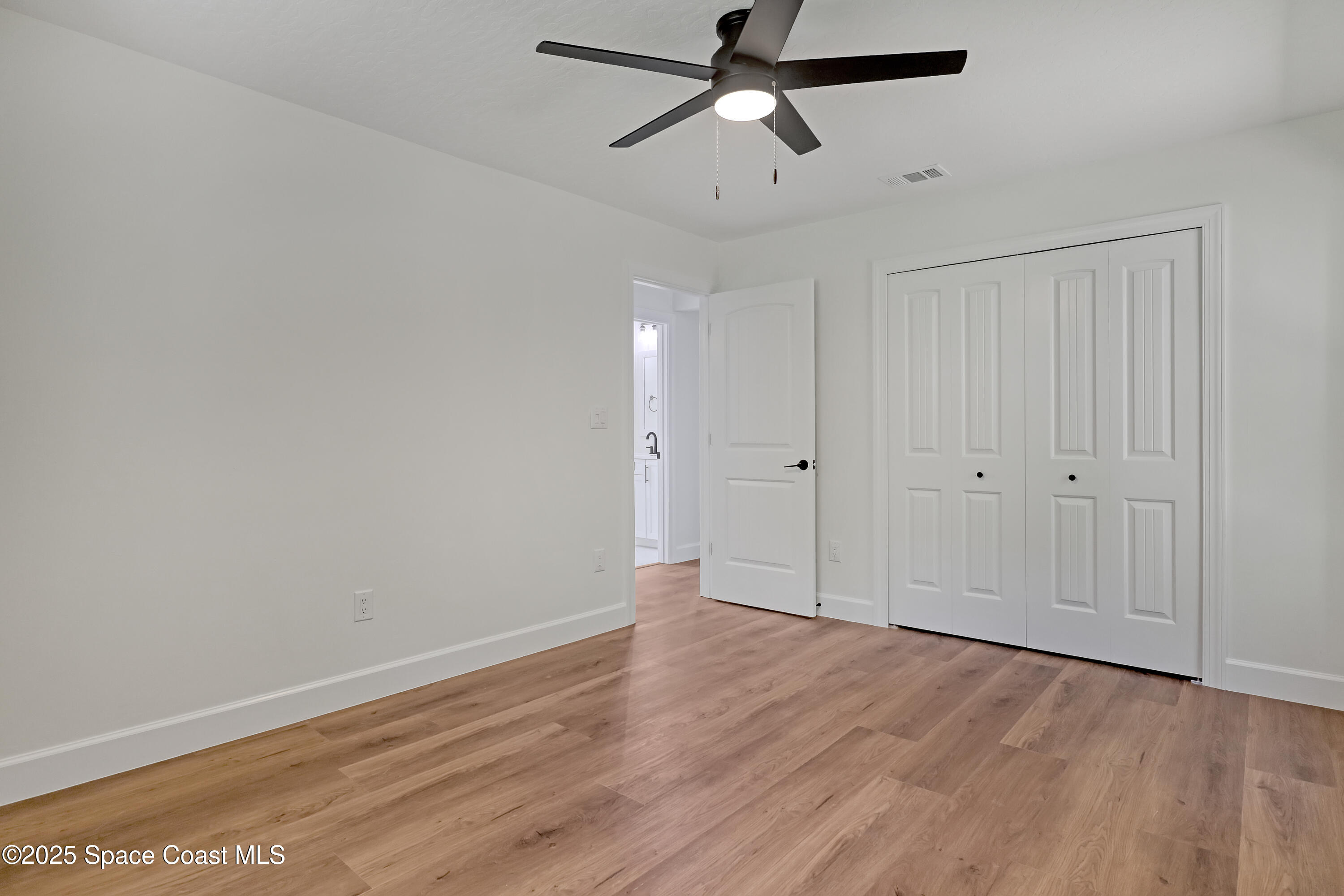 781 Bremerhaven Street NW