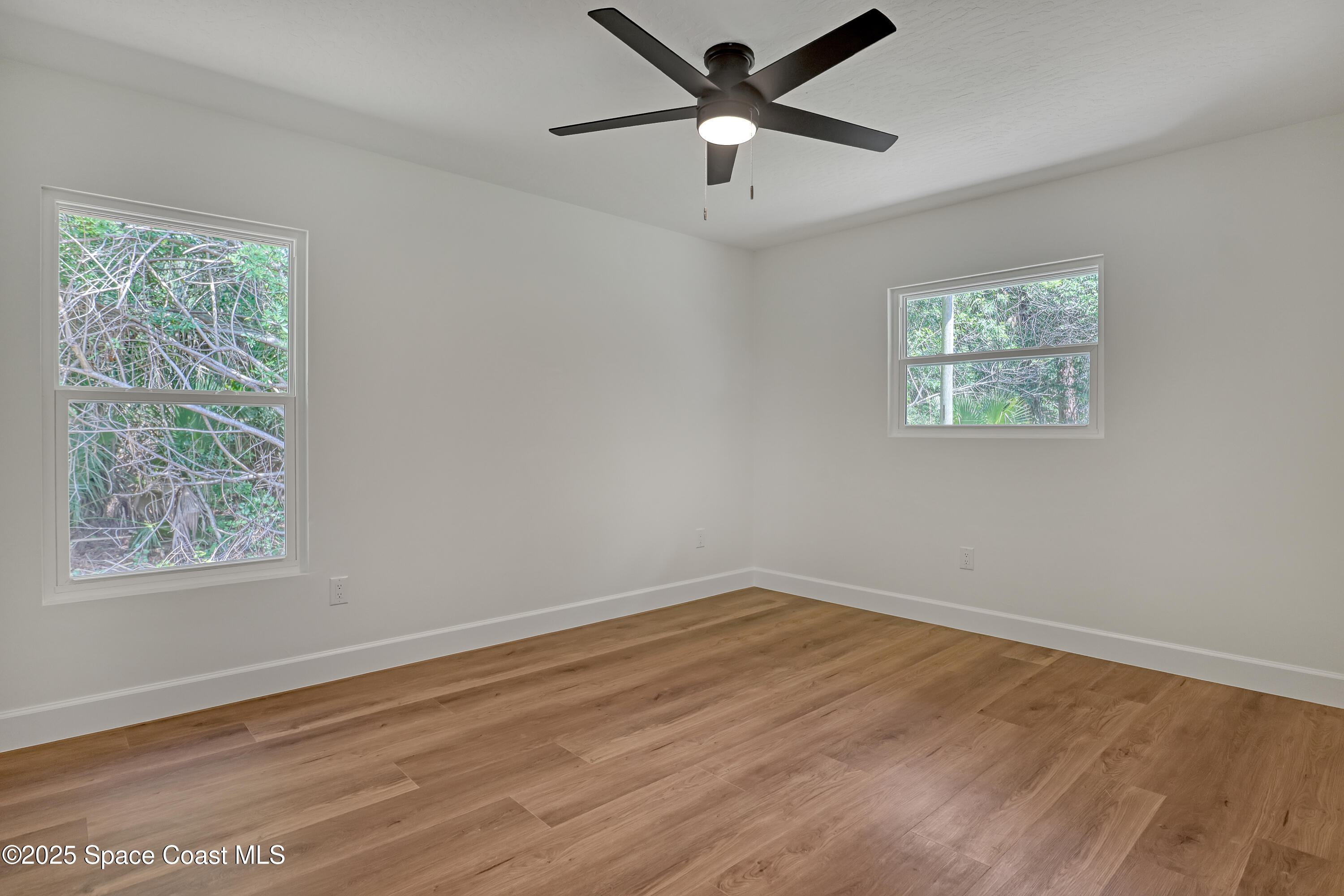 781 Bremerhaven Street NW