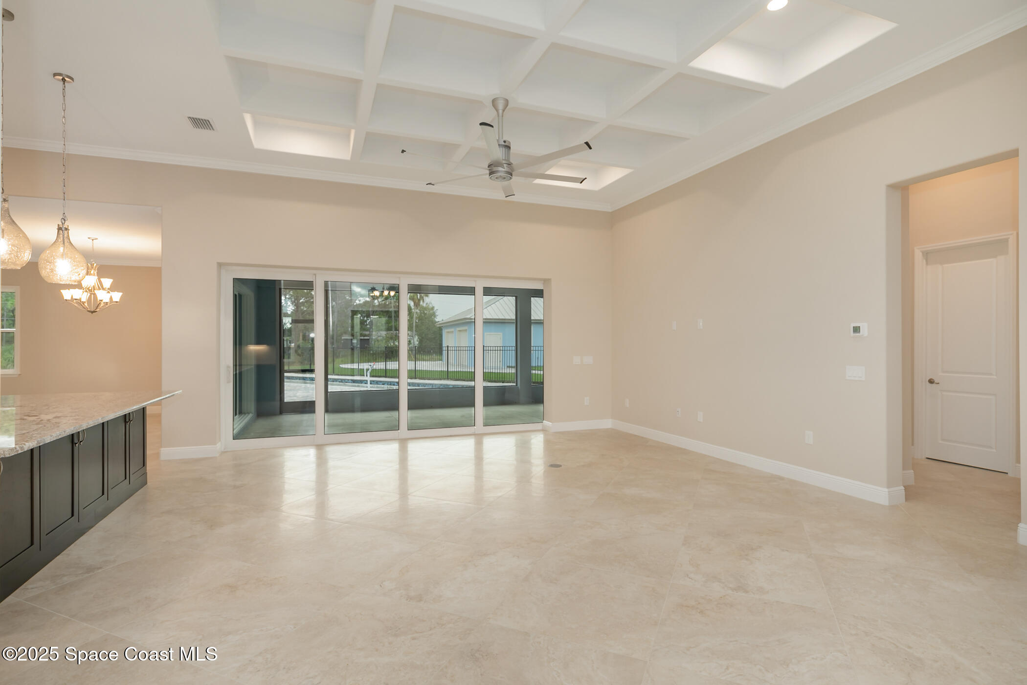1081 Italia Court