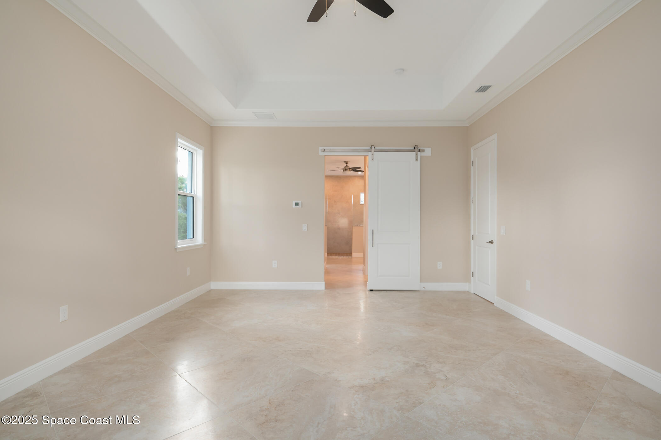 1081 Italia Court