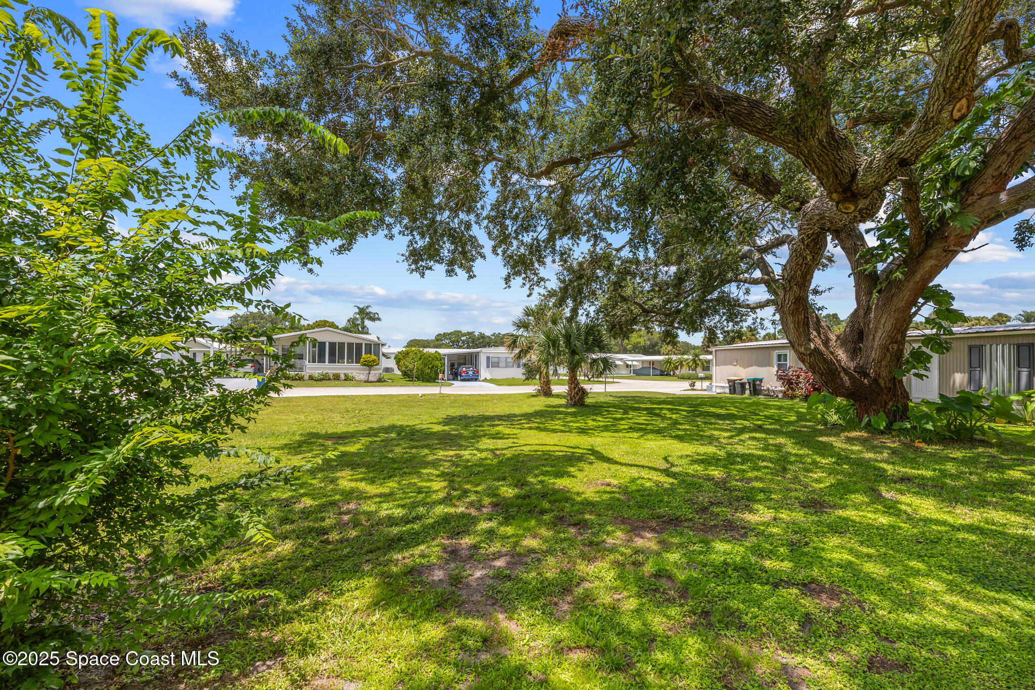 254 Holiday Park Boulevard NE