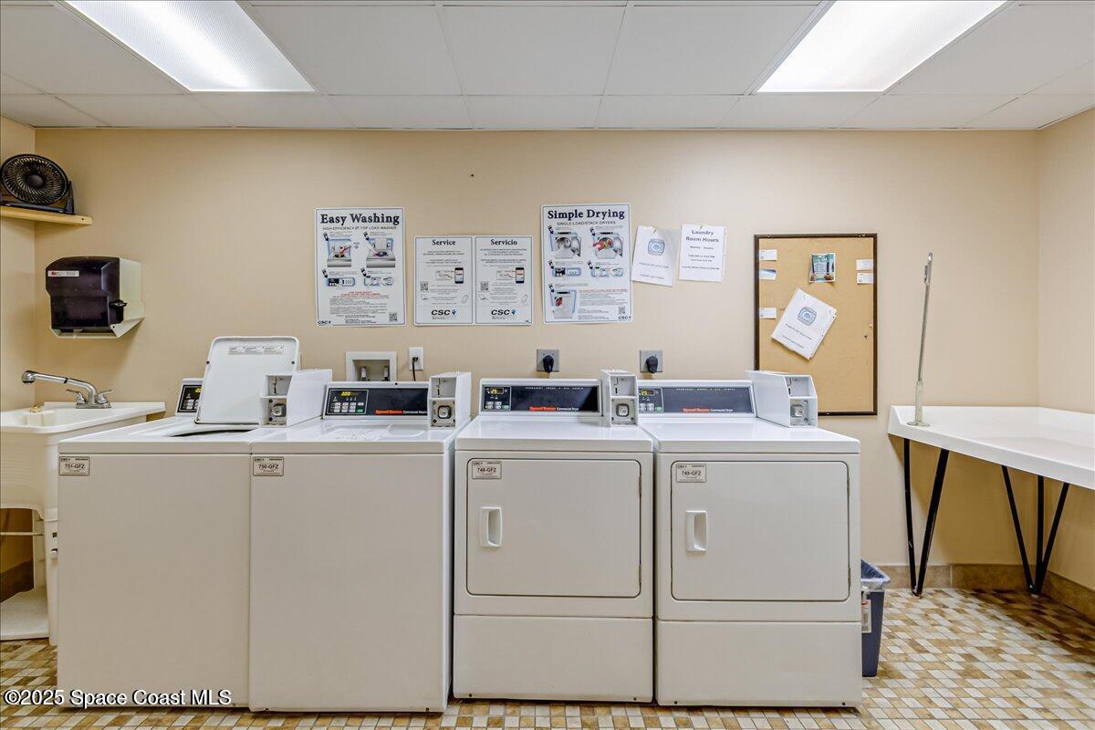 254 Holiday Park Boulevard NE