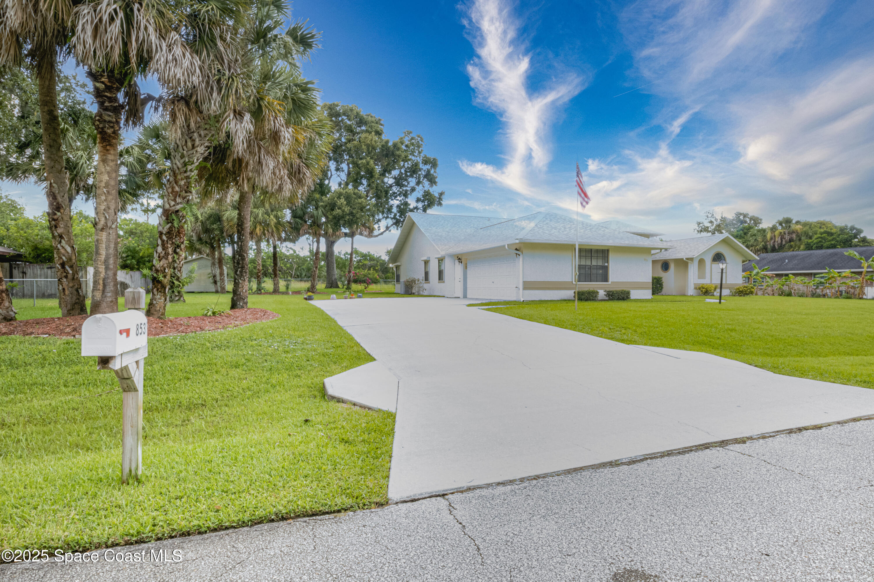 853 Brisbane Street NE