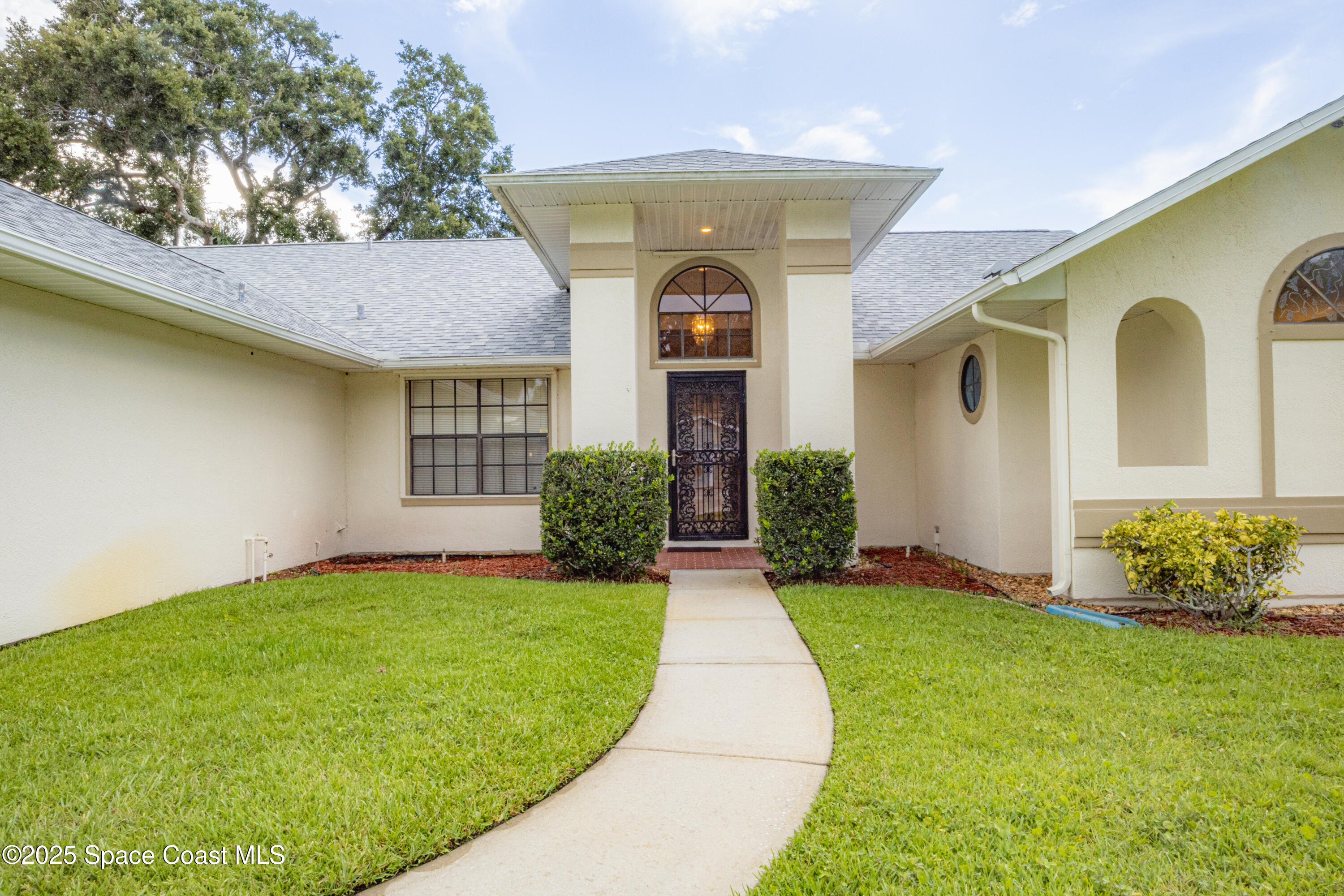 853 Brisbane Street NE