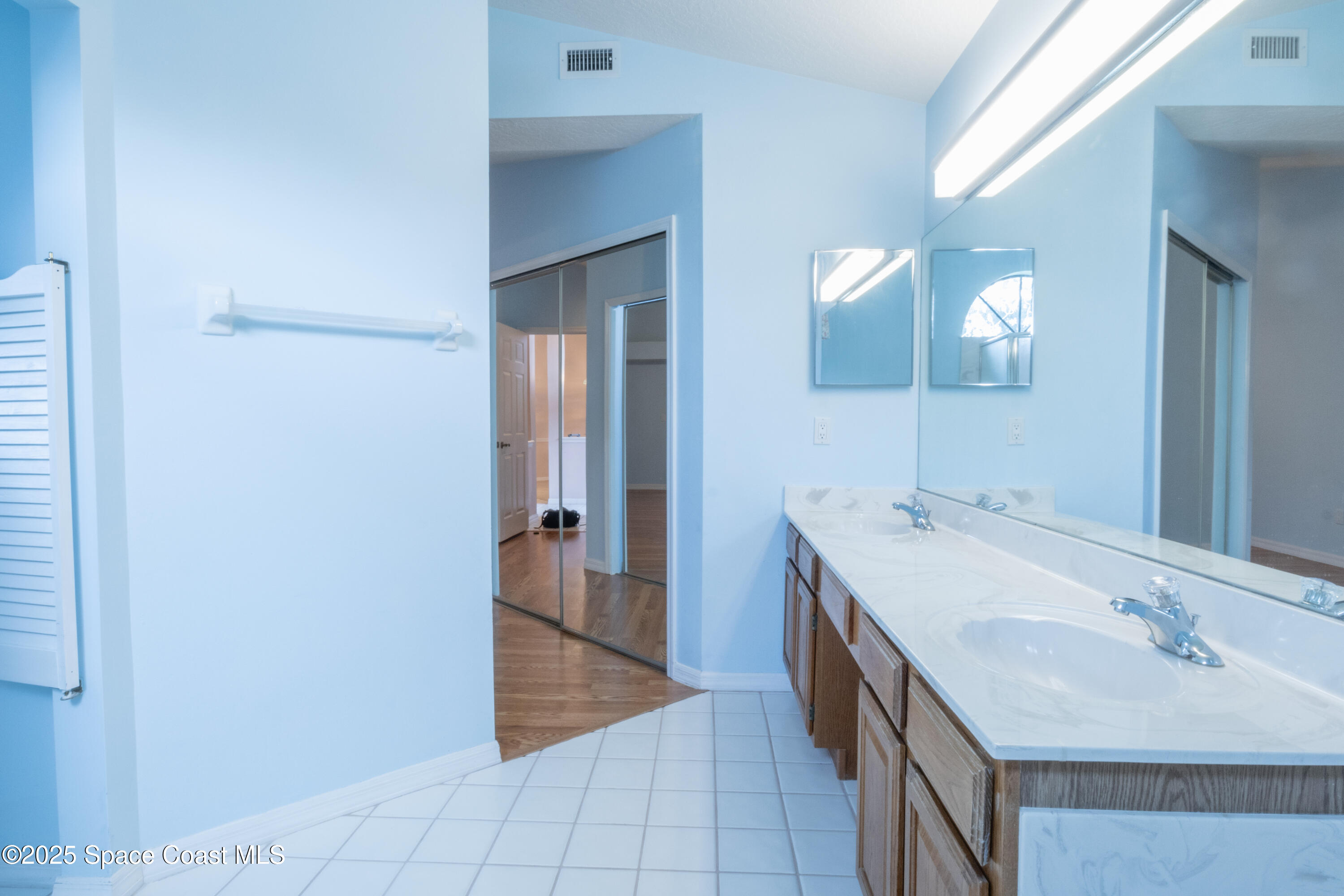 853 Brisbane Street NE