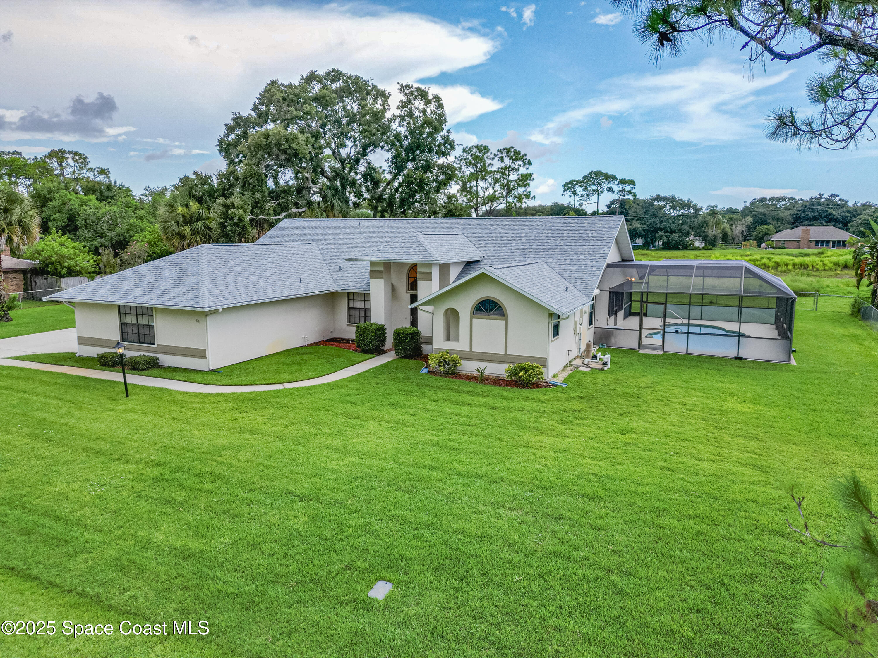 853 Brisbane Street NE