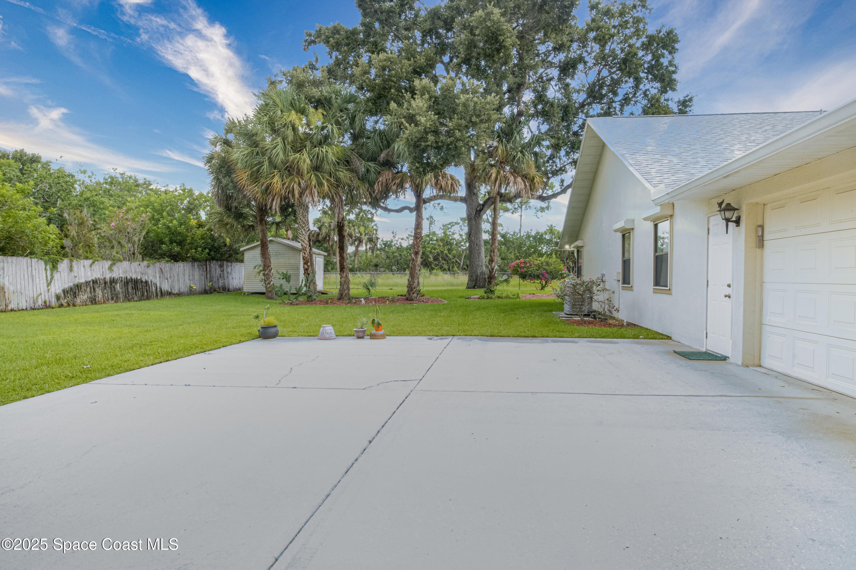 853 Brisbane Street NE