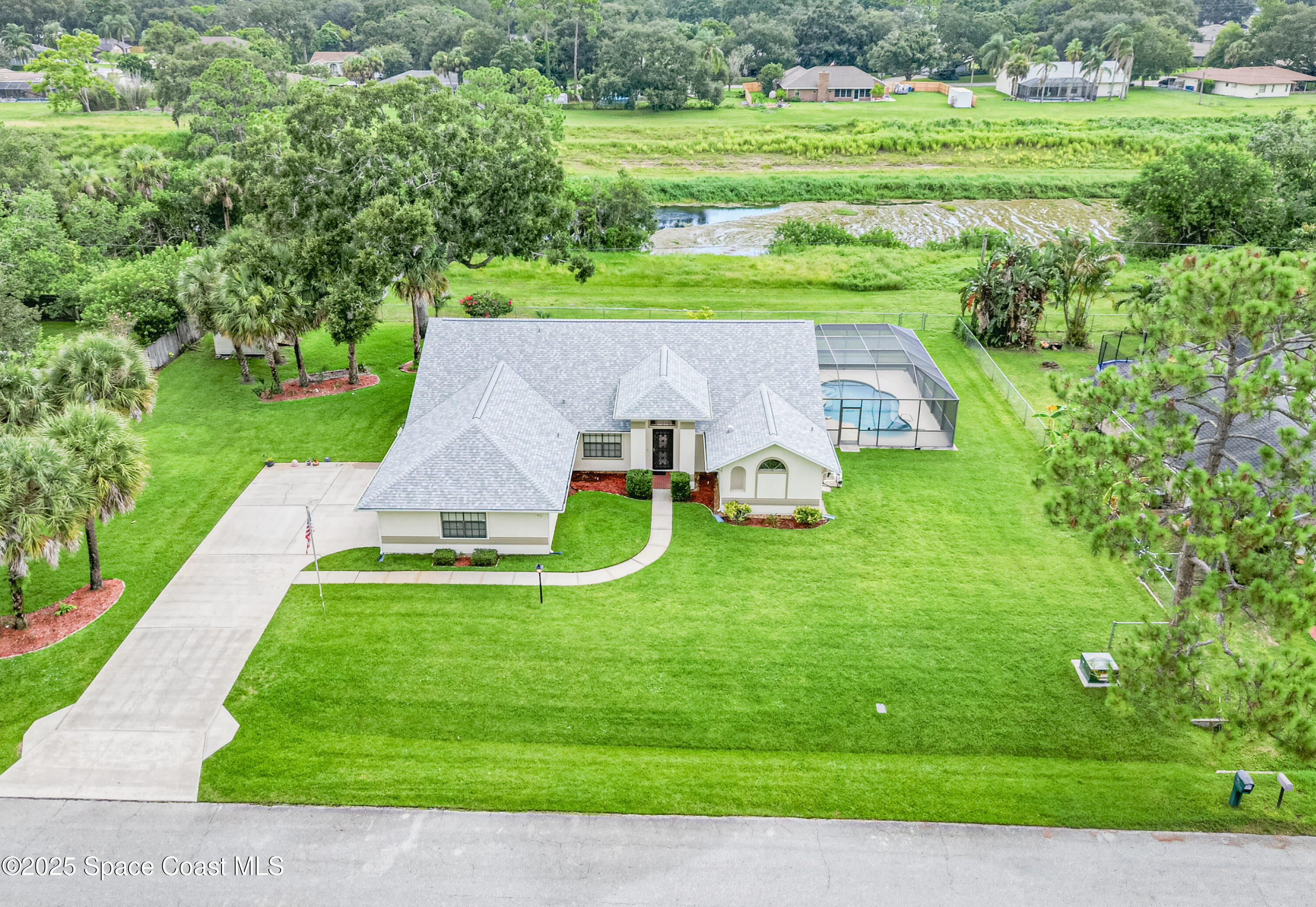 853 Brisbane Street NE