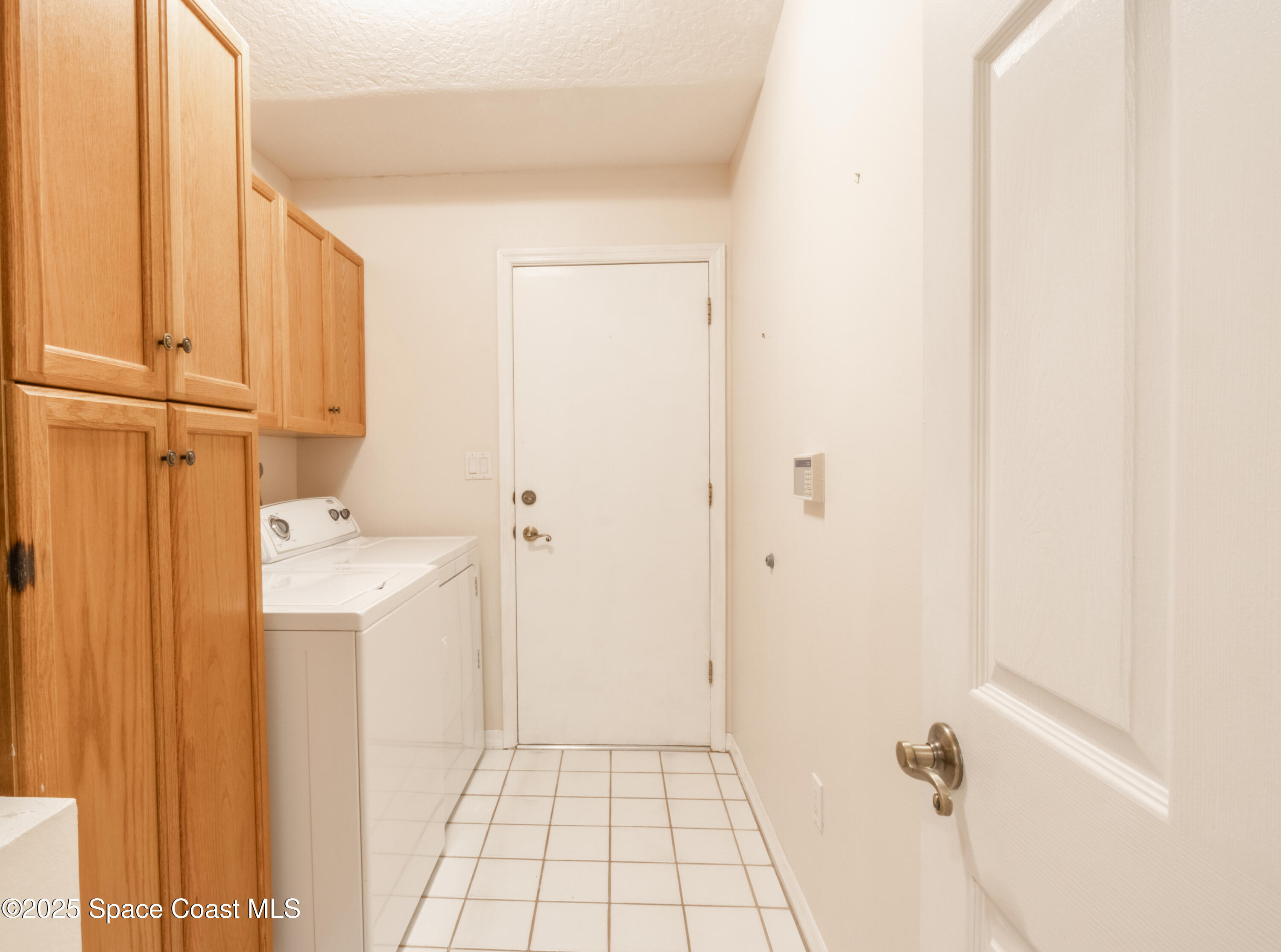 853 Brisbane Street NE