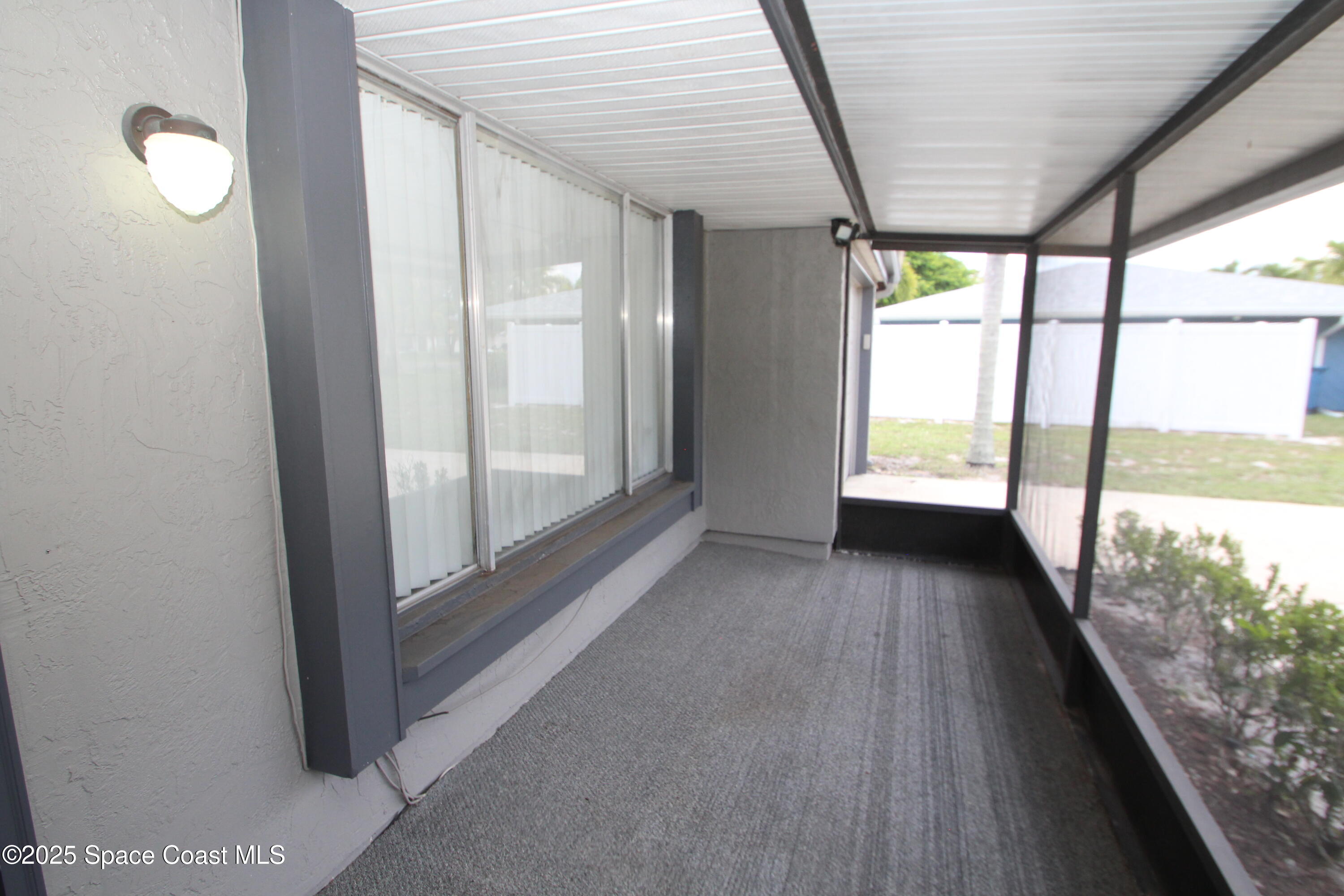 1252 Caspian Court NE